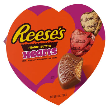REESES Chocolate Peanut Butter Creme Hearts, Valentines Candy Gift Box, 6.5 oz