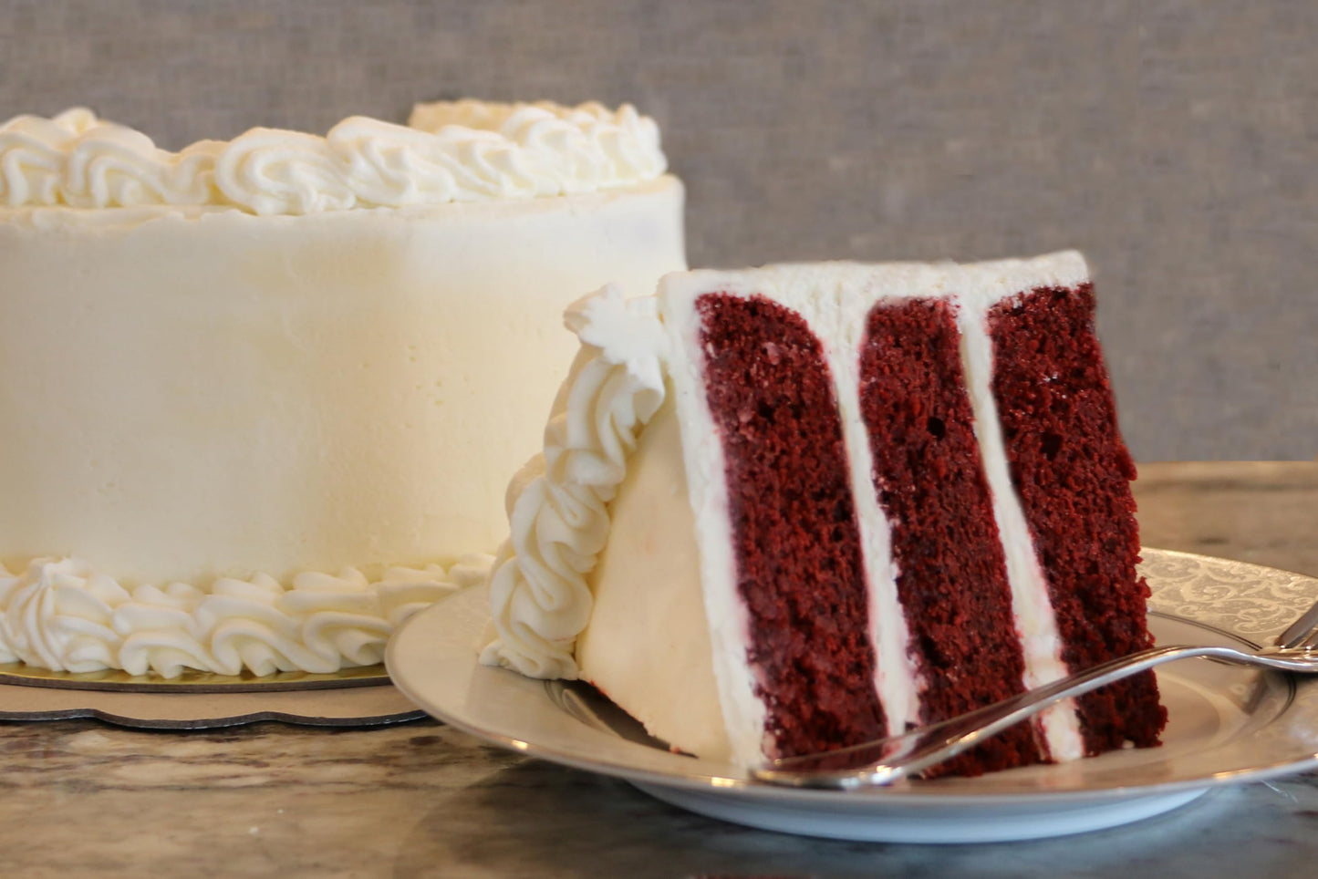 Moms Place Gluten-Free Red Velvet Cake Mix  Nut-Free  Dairy-Free  Soy-Free  12 servings 15.2 oz