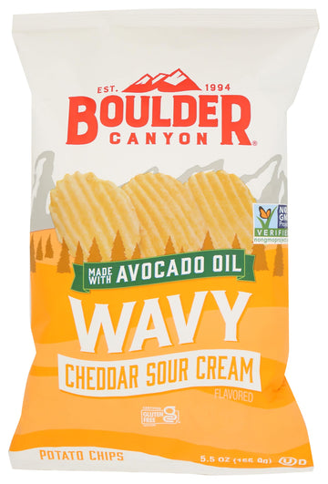 BOULDER CANYON Wavy Cheddar Sour Cream Potato Chips  5.5 OZ