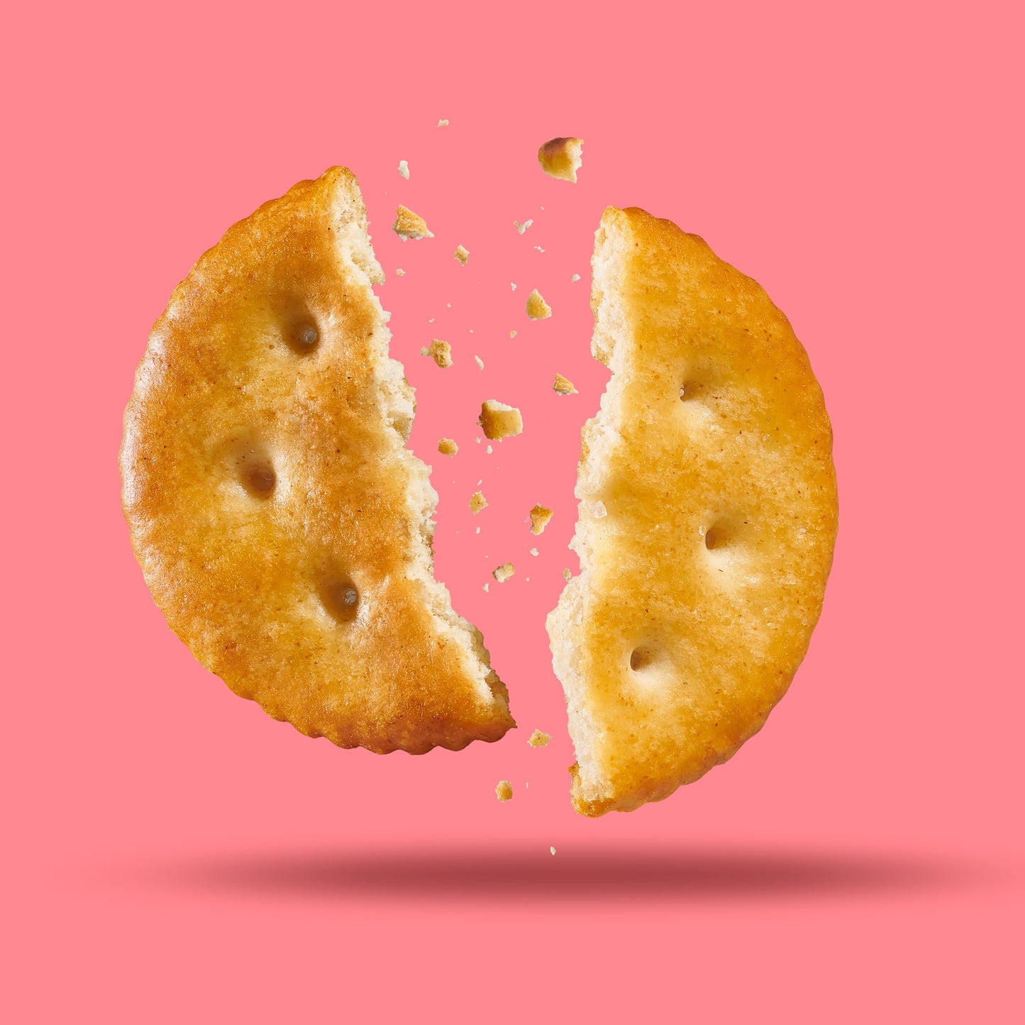 Back to Nature Classic Round Crackers - Dairy Free, Non-GMO, Made with Wheat Flour & Sea Salt, Delicious & Quality Snacks, 6.5 O