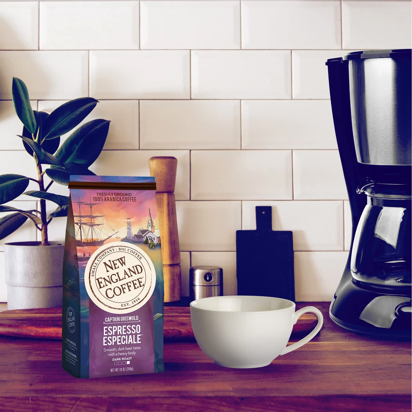 New England Coffee Espresso Especiale Dark Roast Ground Coffee 10oz Bag