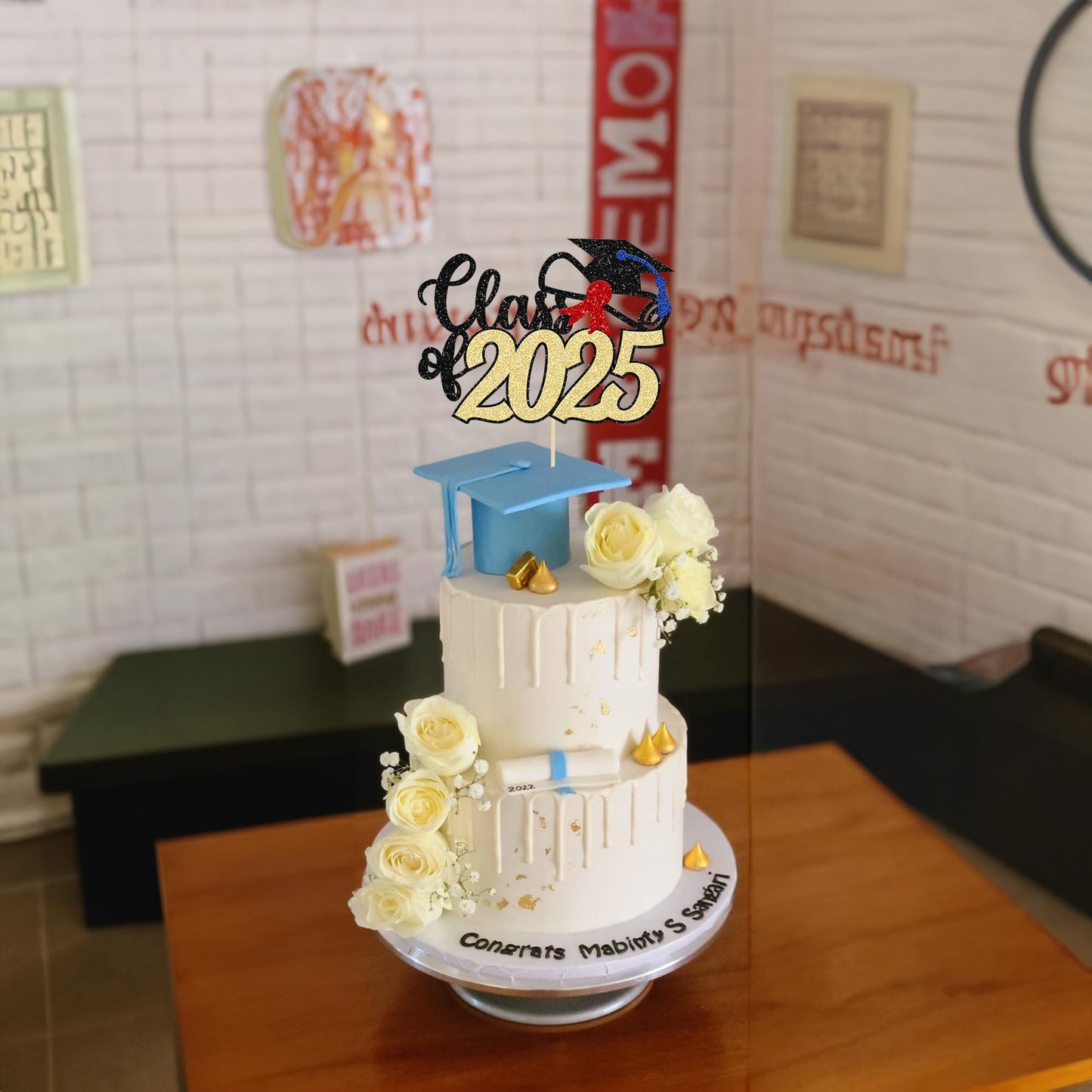 Gyufise 1 Pack Class Of 2025 Cake Topper Gold Glitter Diploma Cap 2025 Graduation Cake Pick Decoration For Senior High School University College Graduation Congrats Grad Party Decorations