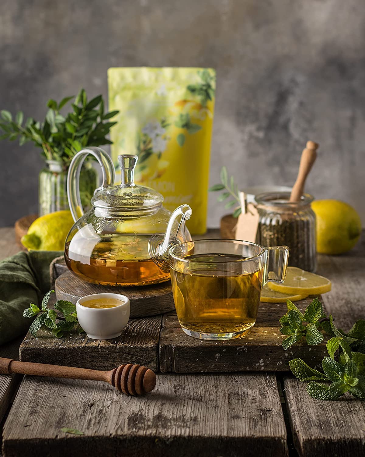 Gardenika Organic Lemon Spearmint Herbal Loose Tea - Caffeine-Free, Kosher - 4 oz