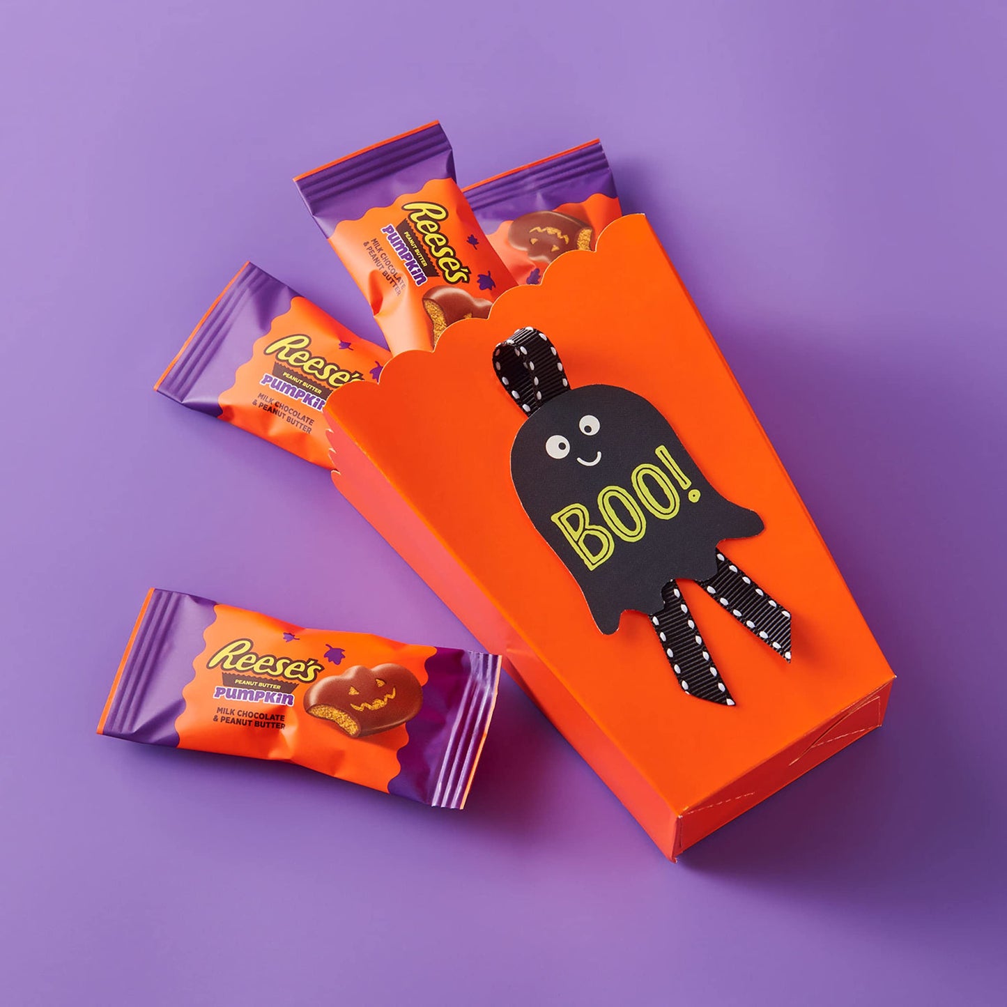 REESES Milk Chocolate Snack Size Peanut Butter Pumpkins, Halloween Candy Bag, 9.6 oz