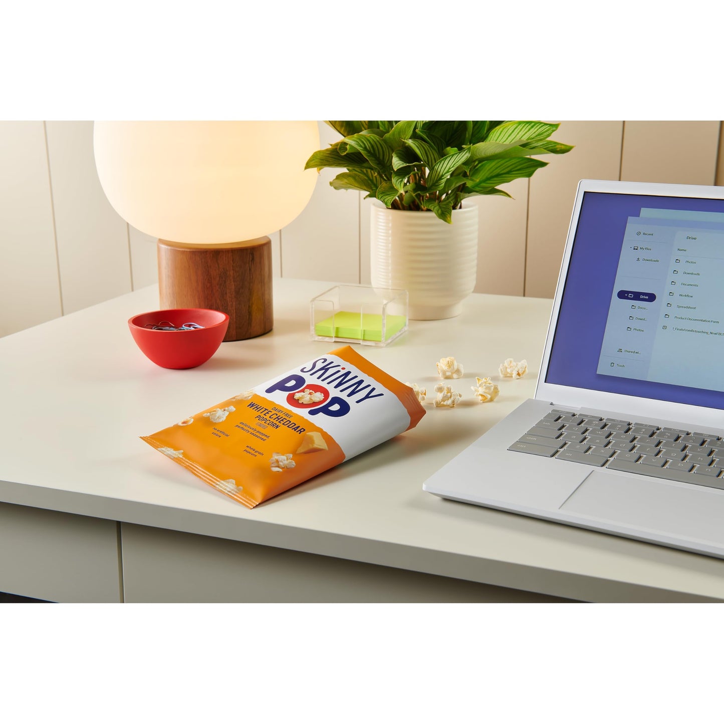 Skinnypop Popcorn, Dairy Free White Cheddar, Gluten Free, Non-Gmo, Healthy Snacks, 0.65Oz Individual Size Bags (6 Count)