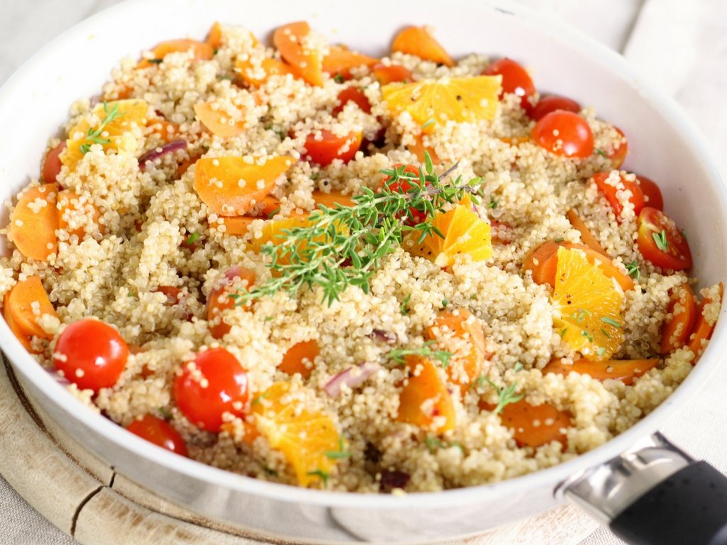 CEREAUSLY Organic White Quinoa - enhanced Royal Quinoa from Bolivia - Kosher and Non-GMO Quinoa Bulk - Vegan and Gluten-Fee Cooking Quinoa - 10 LB
