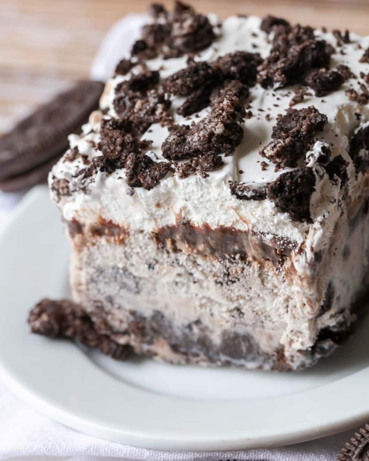 Chopped Cookies & Creme Dessert Topping | Ice Cream, Milkshake, Cakes, Cupcakes, & Cookies | Kosher | Made In America | By Dashe