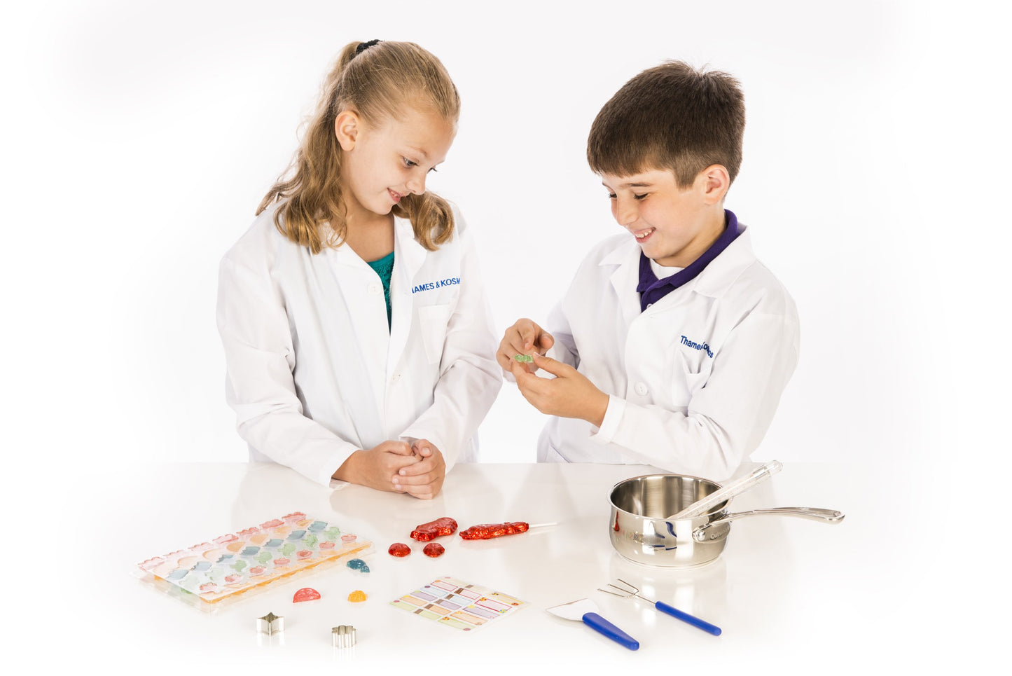 Thames & Kosmos Candy Chemistry Science Kit | 48 Page Manual | Ages 10+ | Multi Color | Model 665003 | Plastic Material