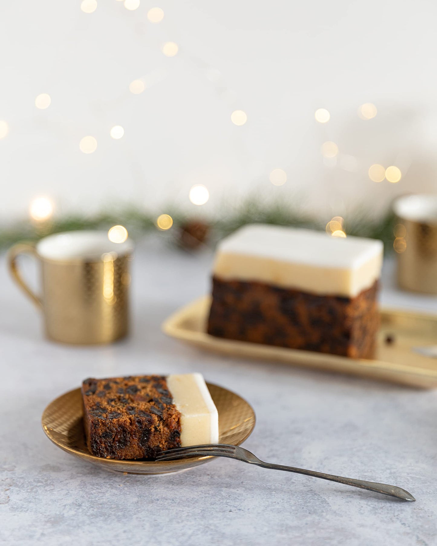 Walker'S Shortbread Strathspey Rich Holiday Fruit Cake, Luxury Holiday Treat, 17.6 Oz Box