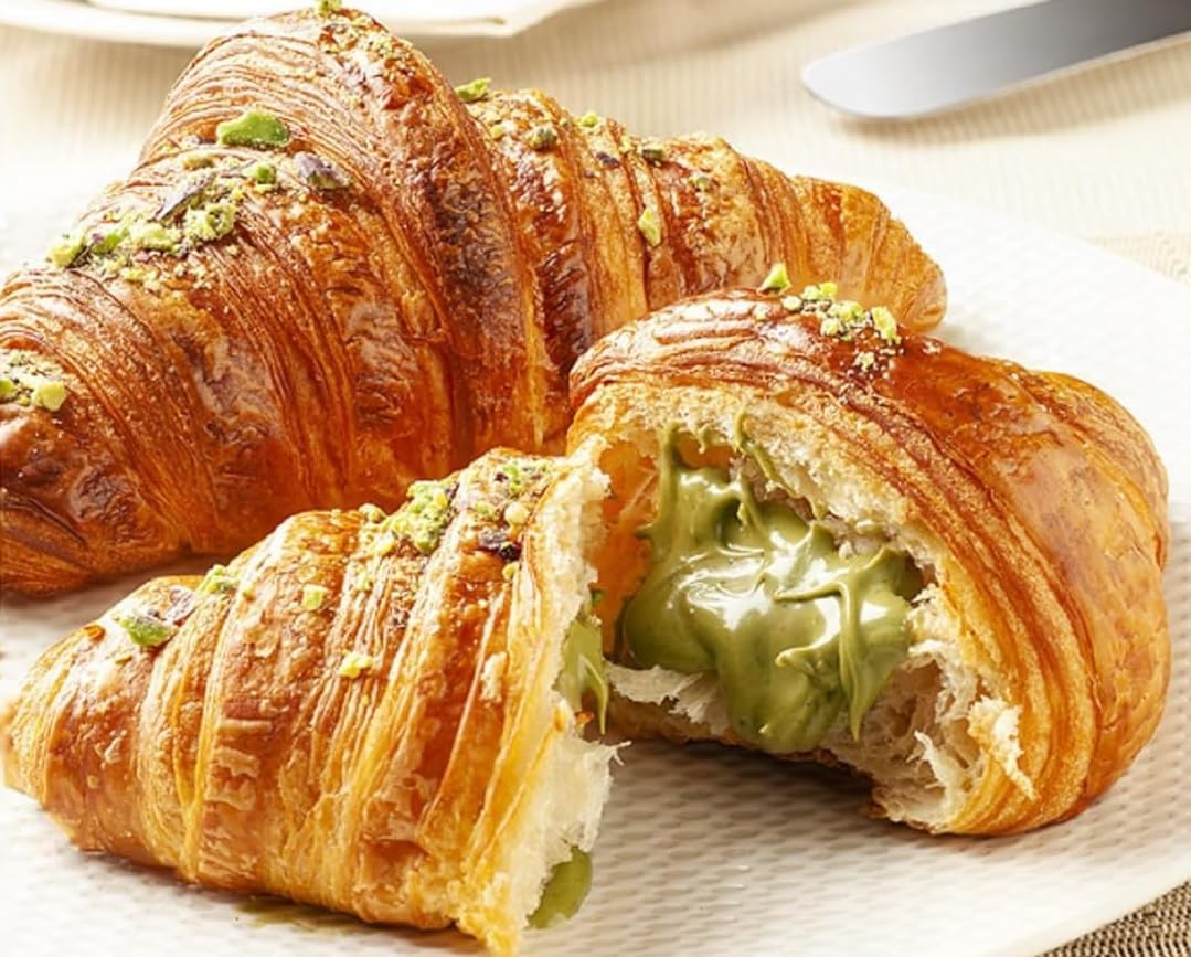 Lovetta Pistachio Cream 1kg – Sweet Italian Pistachio Butter for Desserts, Toppings & Baking, Rich Paste for Knafeh Bar