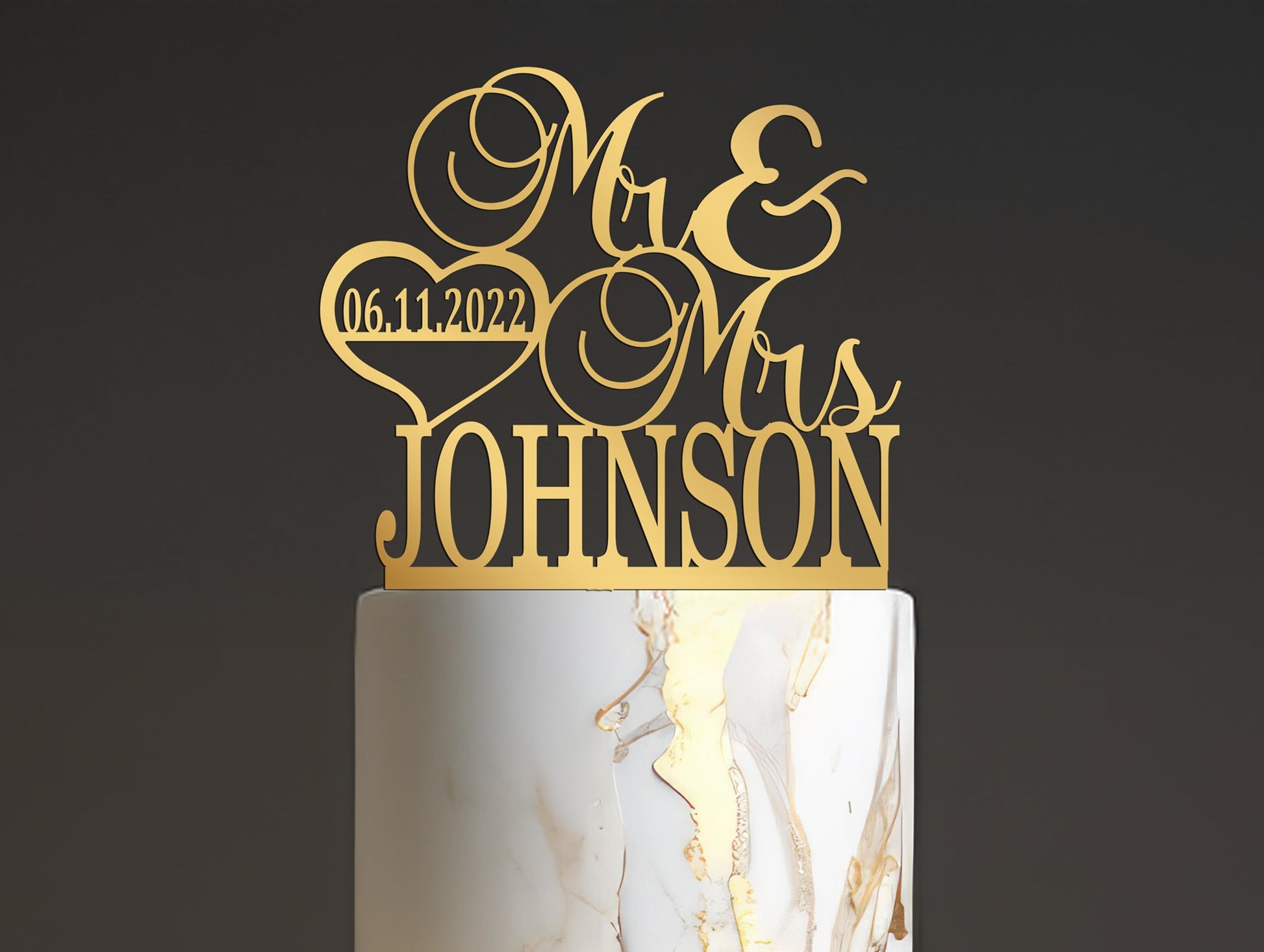 Mr and Mrs Cake Topper for wedding, Last name and date topper, Personalized cake topper, rustic toppers for cake, Wooden Bride &