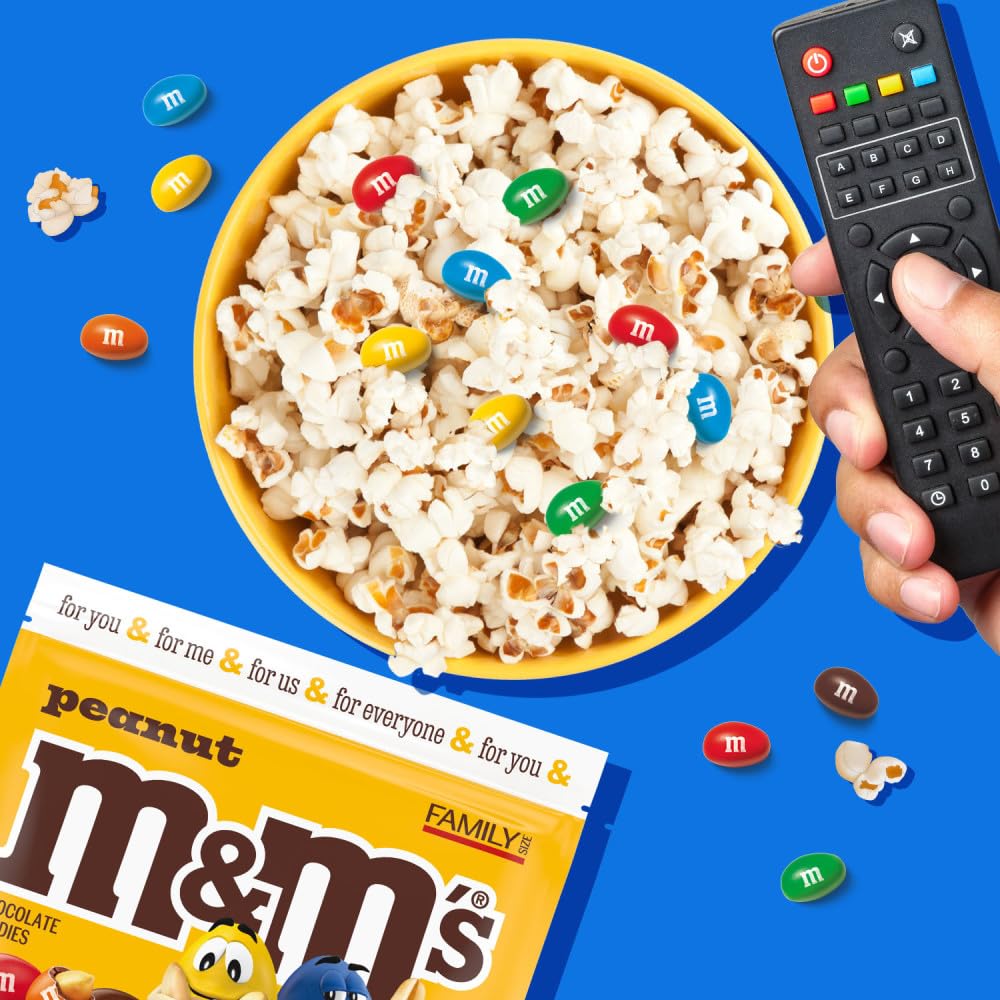 M&MS Peanut Milk Chocolate Candy, Family Size, 18.08 oz Resealable Bulk Bag