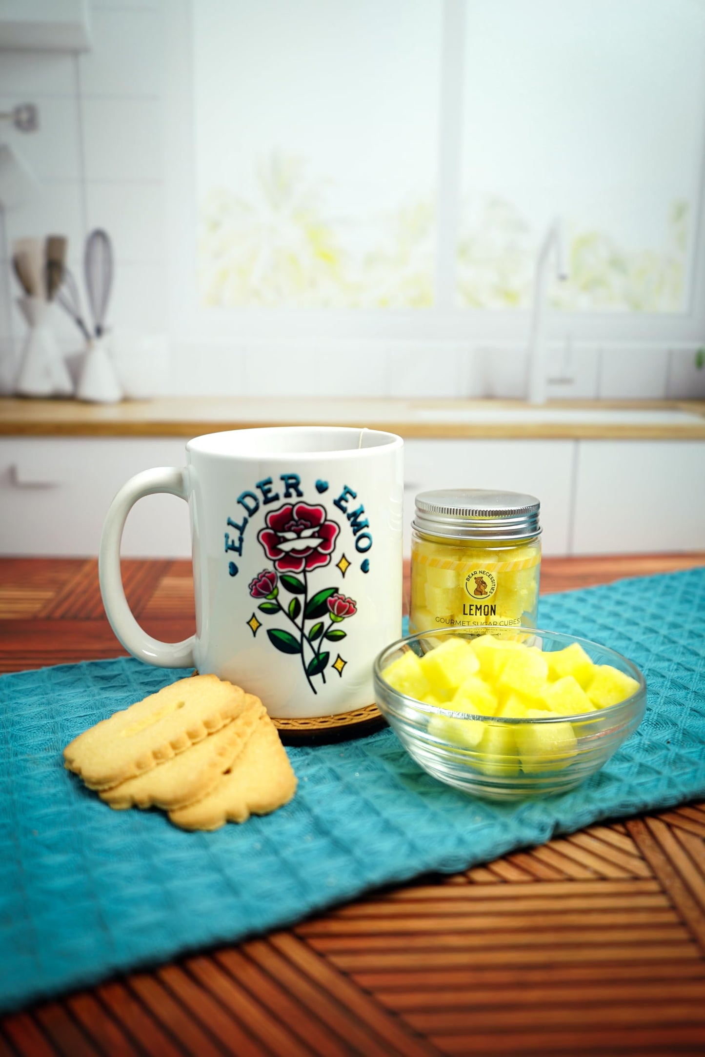 Bear Necessities Gourmet Sugar Cubes - Lemon Infused - 70g Jar (About 35 Cubes) - Perfect for Tea, Coffee, Cocktails & Sparkling Water