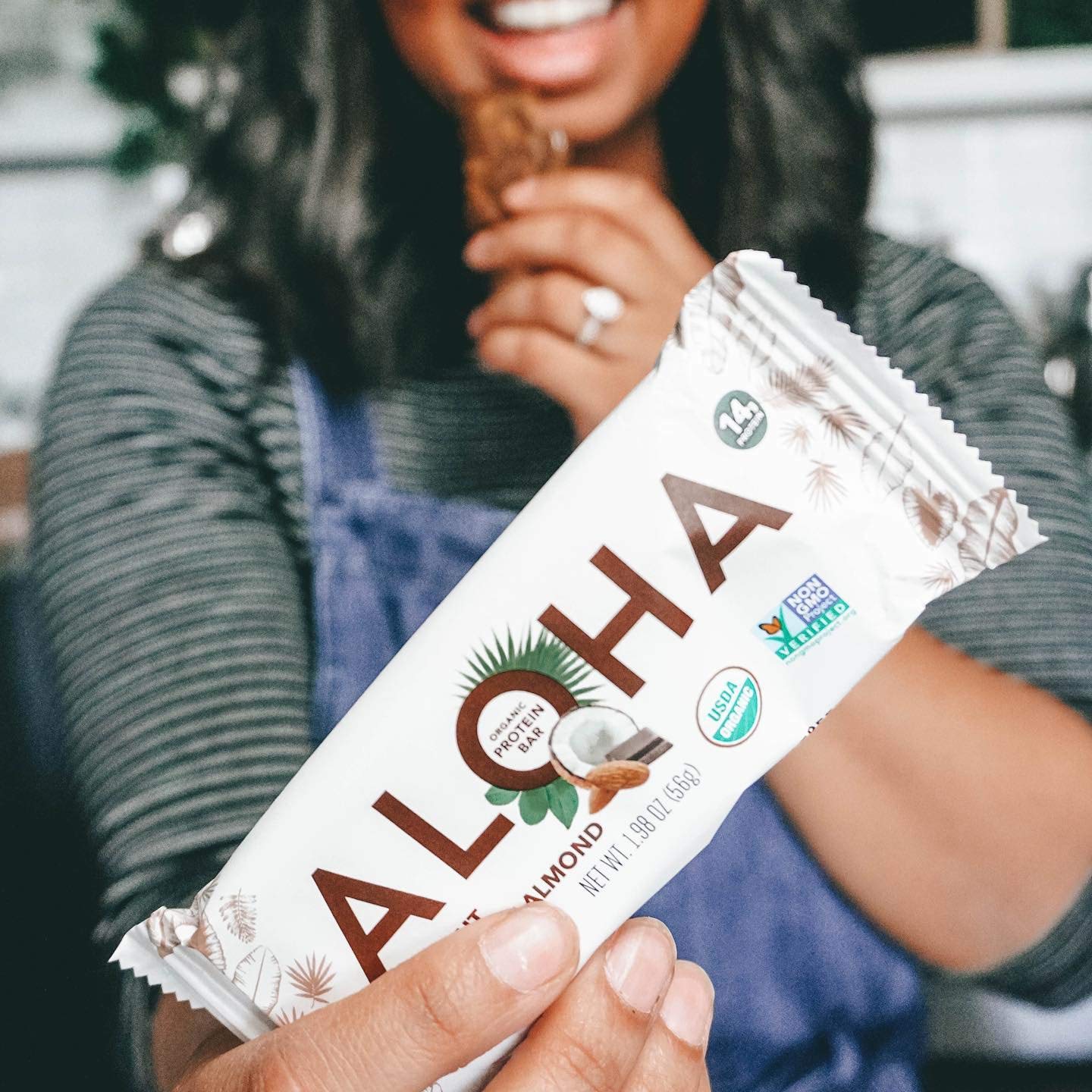 ALOHA Organic Plant Based Protein Bars - Vegan, Low Sugar, Gluten Free - Coconut Chocolate Almond - 1.98 oz - Brown - Model 0842096109102
