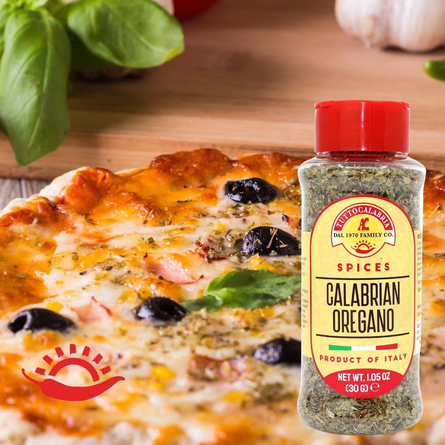TUTTOCALABRIA Oregano, Calabrian Dried Oregano Flakes, Shaker, Italian Seasoning & Spices, 30 gm All Natural, Non-GMO, Product o
