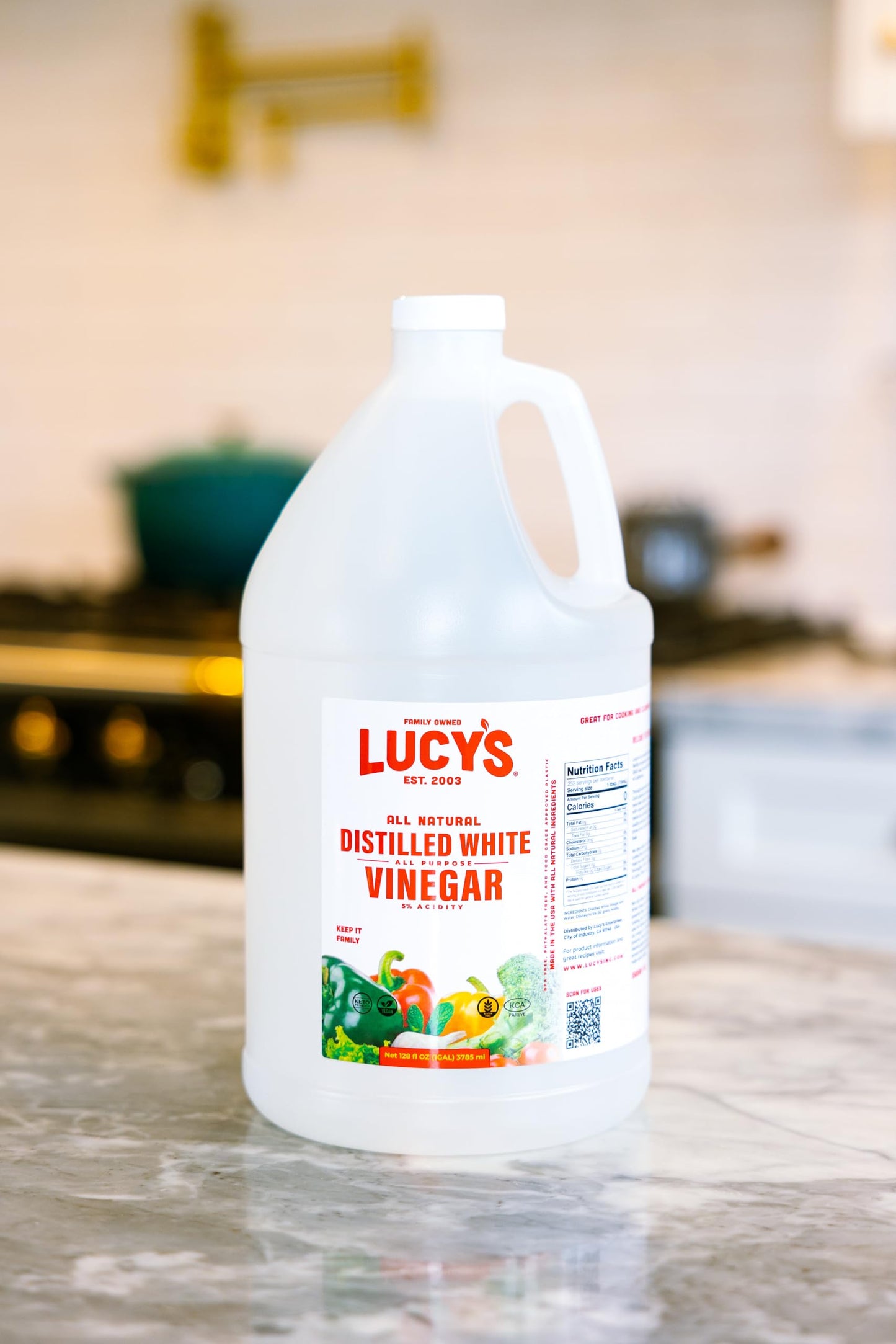 Lucys Family Owned - Natural Distilled White Vinegar, 1 Gallon (128 oz) - 5% Acidity (White Vinegar, 1 Gallon (128 fl oz.))