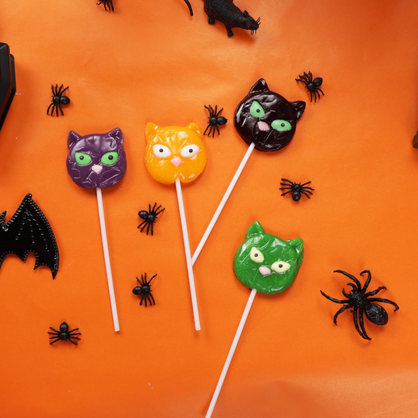 Sweetzo Halloween Cat Lollipops, Assorted Fruit Flavored, Individually Wrapped, 24 Count, 15.6 cm x 6.2 cm x 17.9 cm