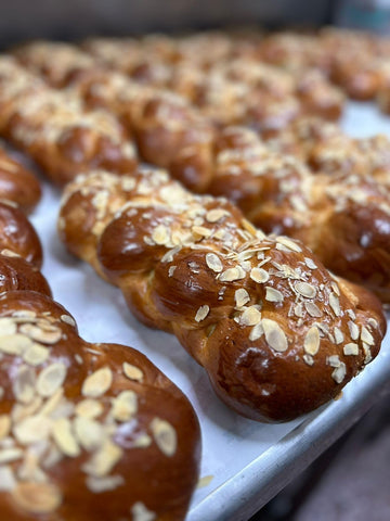 Tsoureki Greek Traditional1.5 LB Sweet Bread (Brioche) by Artisan Levant - Ideal for French Toast (Traditional)