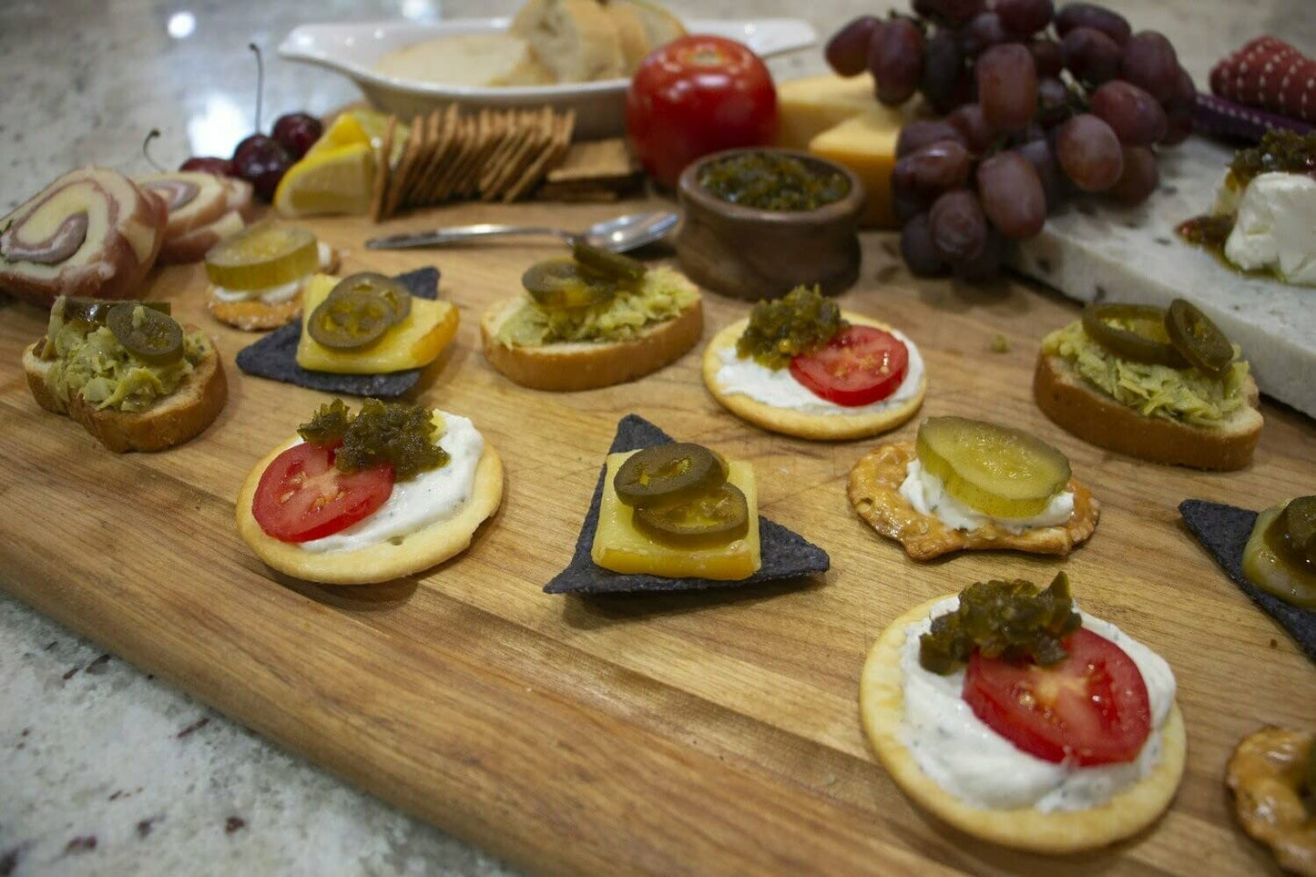 Candied Jalapeo Slices 12 Fl Oz Ragin' Cajun Foods - Sweet And Spicy Pickled Peppers For Snacking, Sandwich Toppings, And Garnis
