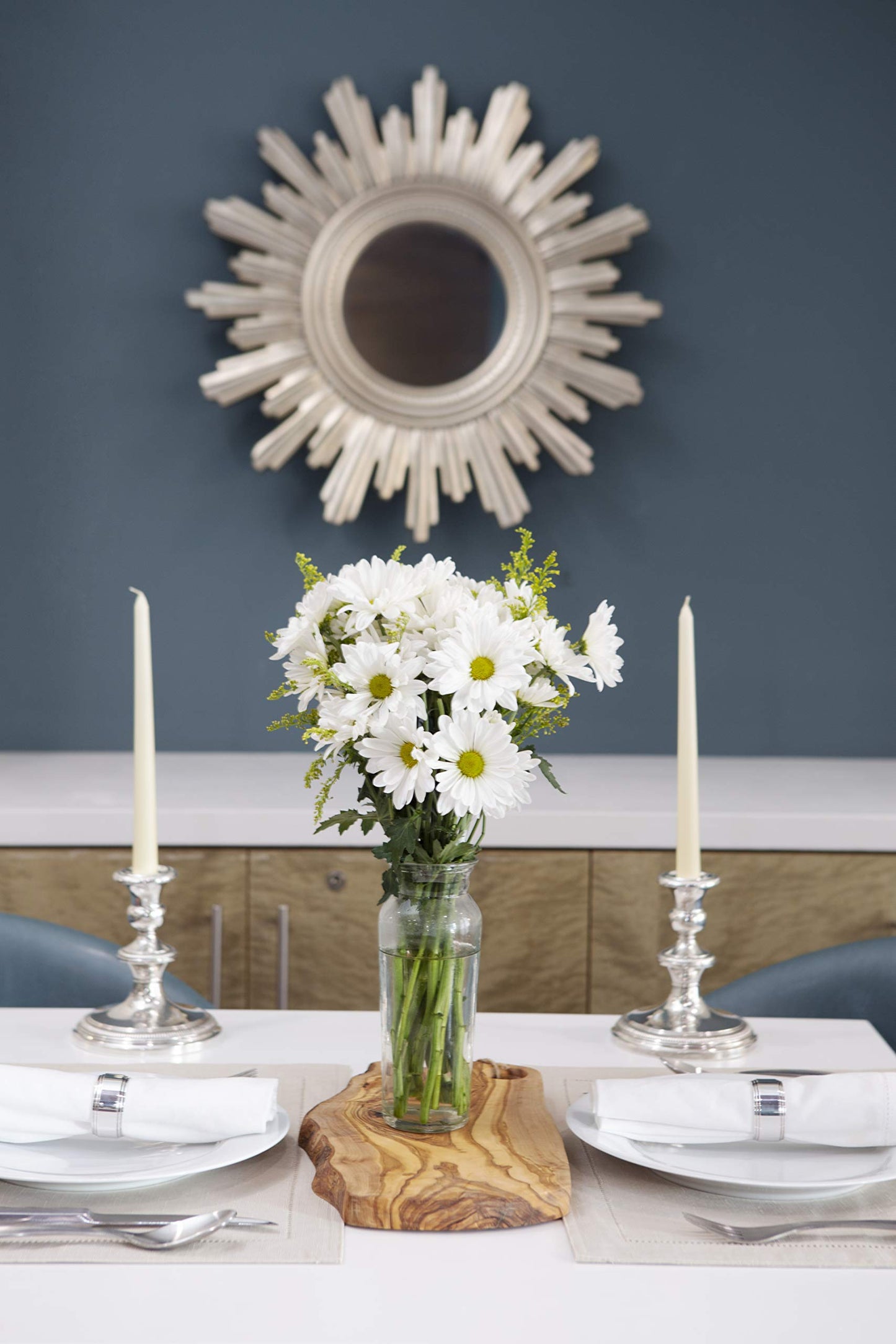 DELIVERY by Fri  02/09 Guaranteed IF Order Placed by 02/08 Before 2PM EST.KaBloom Valentines Bountiful Beauty Bouquet of Fresh White Daisies with Vase