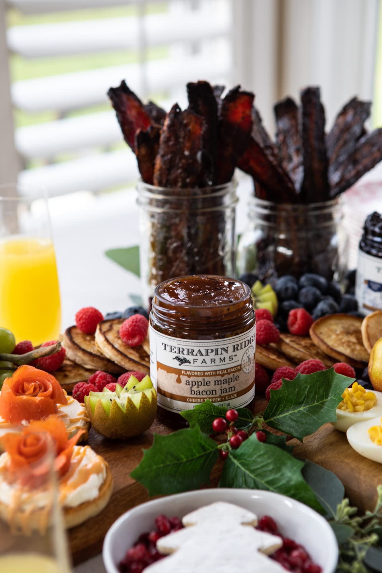Terrapin Ridge Farms Apple Maple Bacon Jam - Sweet & Savory Jam With Apples, Maple, Bacon, Cinnamon, And Butter - Perfect For Cheese, Glazes, And More - 11 Ounce (Pack Of 2)