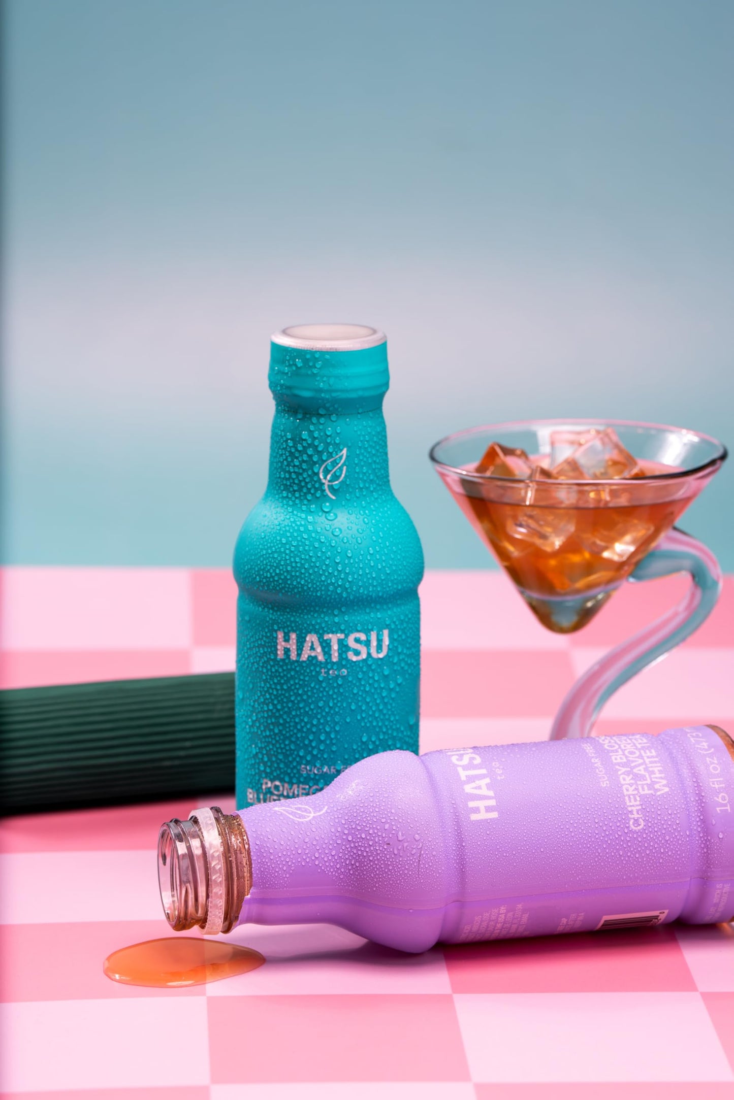 Hatsu Sugar-Free White Tea - Cherry Blossom Flavor, Low-Calorie Iced Tea, 16.9 fl oz, Pack of 12 Bottles