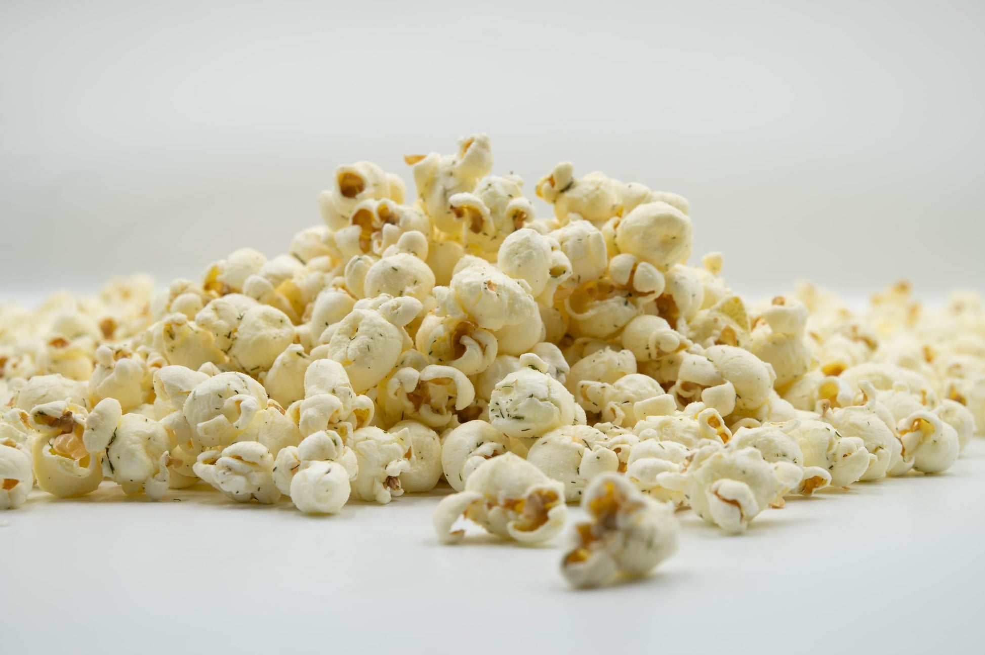Deanan Dill Pickle Flavor Popcorn - 1 Gallon Bag