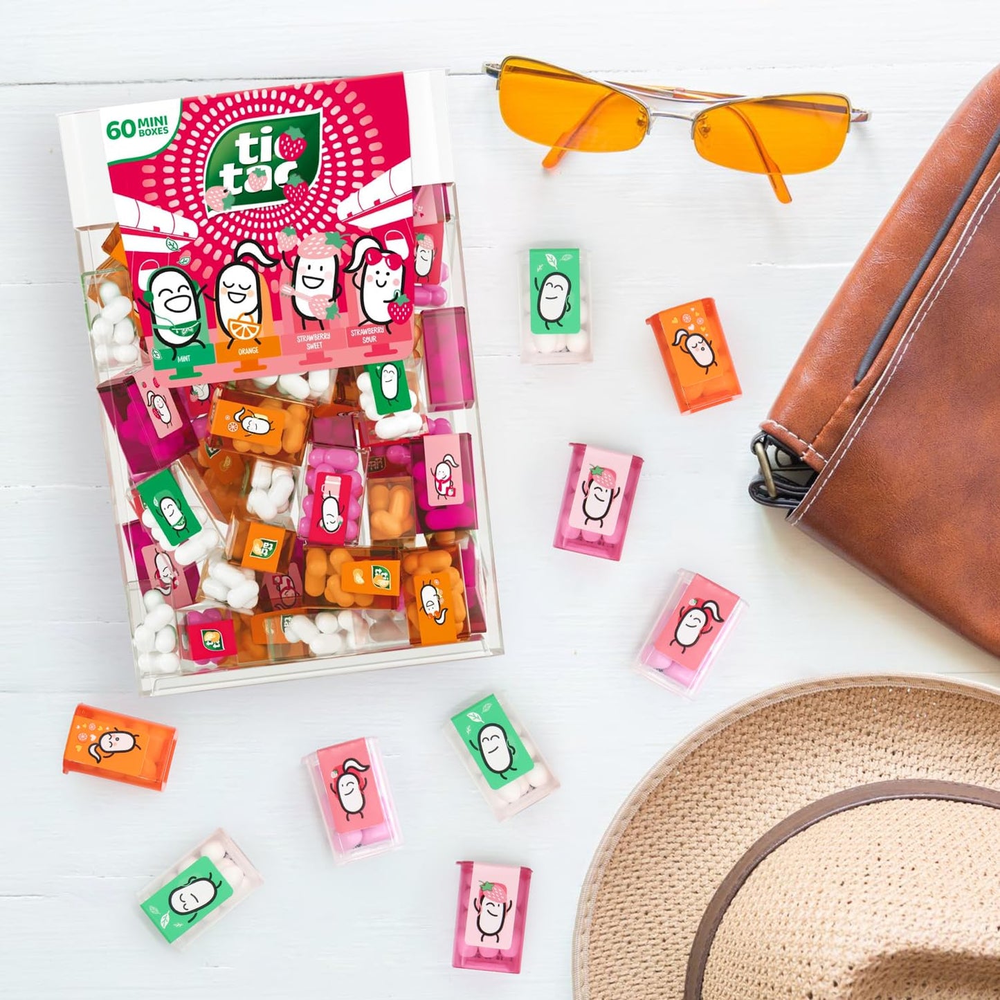 GEEOOLLAH Mini Candy Travel Packs - Assorted Refreshing Candies - 60 Individual Boxes - Party Favors - 20 cm