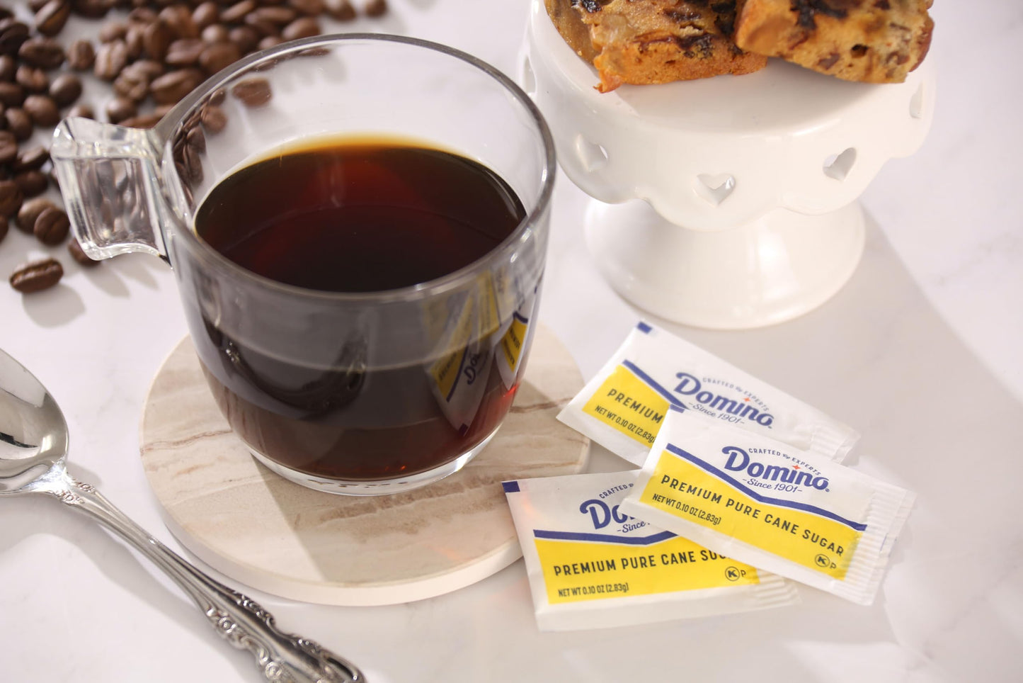 Domino® Sugar Packets, Dispenser Box, 400 Packets, 2.8 g Each, Model TS0417-A700ML-M516