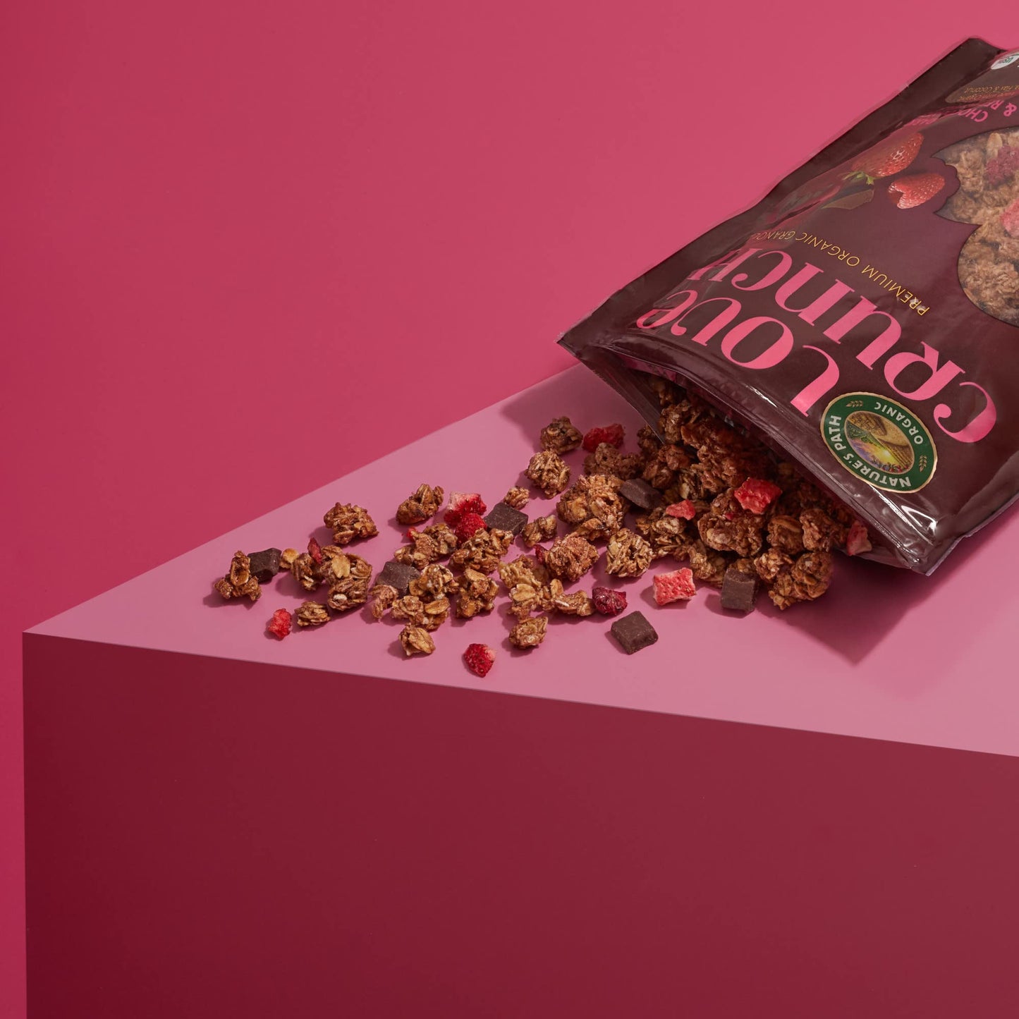 Love Crunch Organic Dark Chocolate & Red Berries Granola, 26.4 oz (Pack of 1), Non-GMO, Fair Trade, by Nature s Path