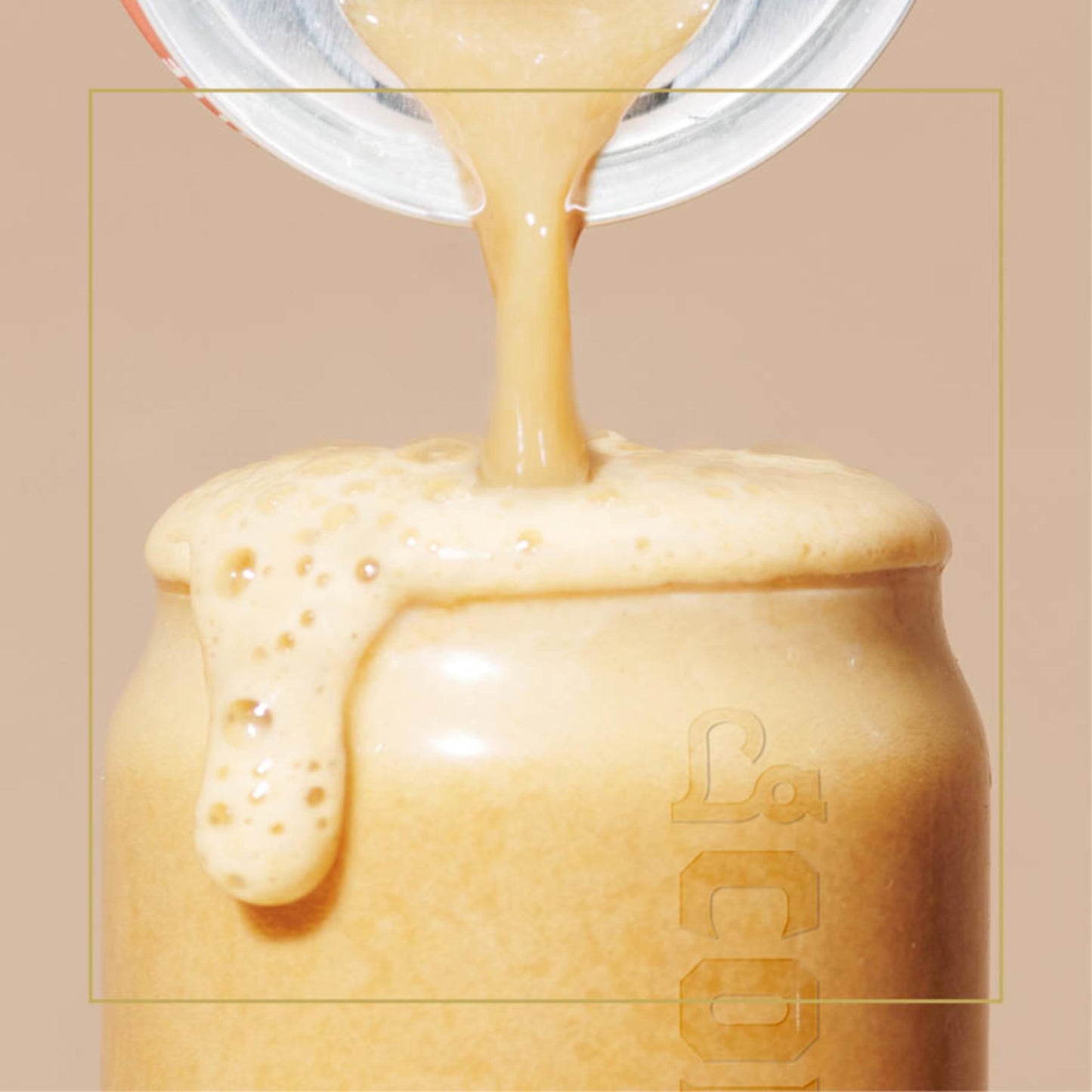 La Colombe Double Draft Latte with Oatmilk, 9 Fl Oz, Pack of 4, Dairy-Free, 100% Arabica Brazilian Cold Brew Coffee, 120mg Caffeine