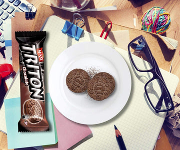 Triton Cookies Chocolate Cream Filled. Traditional Chilean Cookie. 3 Pack X 126 Grms Each. Promo Edition