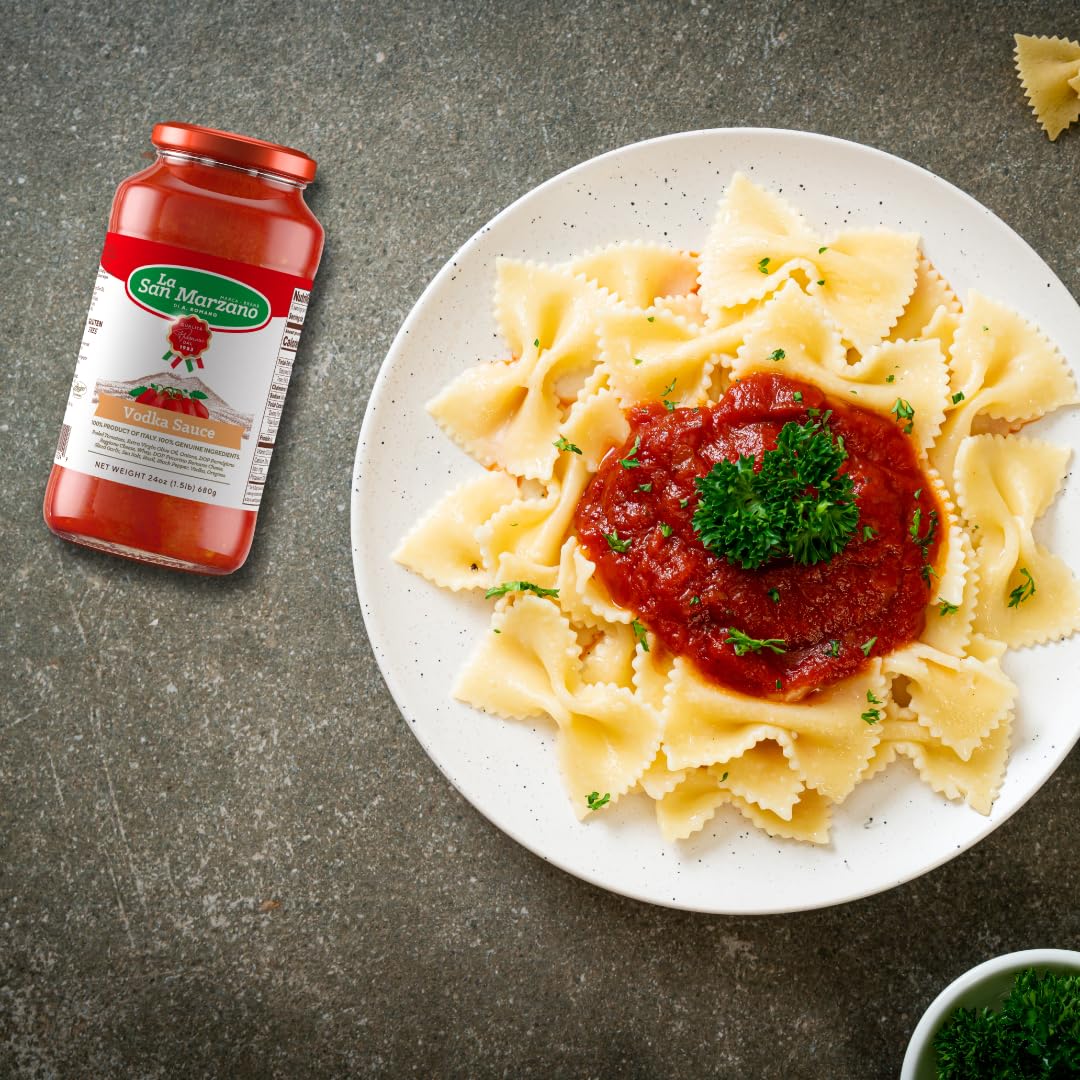 La San Marzano spirit-inspired flavor Sauce - All Natural, Gluten Free, 24 oz (Pack of 6)