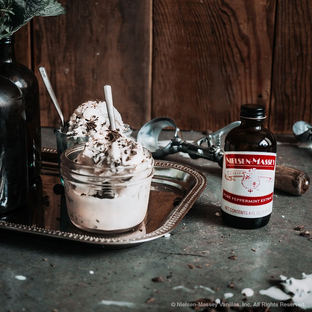 Nielsen-Massey Pure Peppermint Extract, 4 Fl Oz for Baking and Cooking
