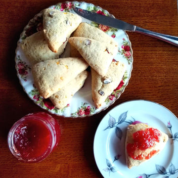 English Scone Mix, Original Flavor By Sticky Fingers Bakeries – Easy To Make English Scones Fresh Baked, Makes 12 Scones (1Pk)