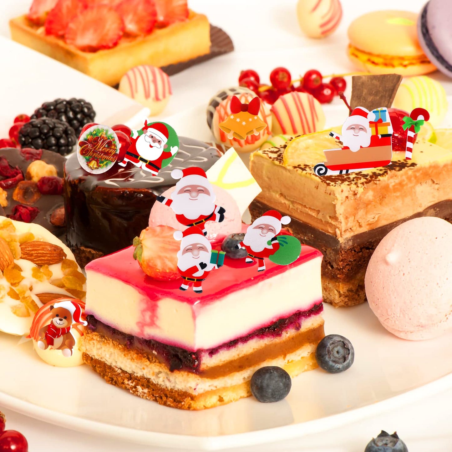 300Pcs Edible Christmas Cake Decorations, Edible Wafer Paper Christmas Cupcake Decorations Edible Christmas Cake Toppers For Xma