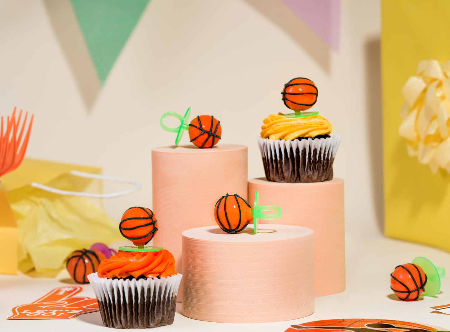 Imagine Splash Basketball Ring Pops - 24-Count Orange Flavored Wearable Candy - Individually Wrapped Party Favors - 18.2 cm