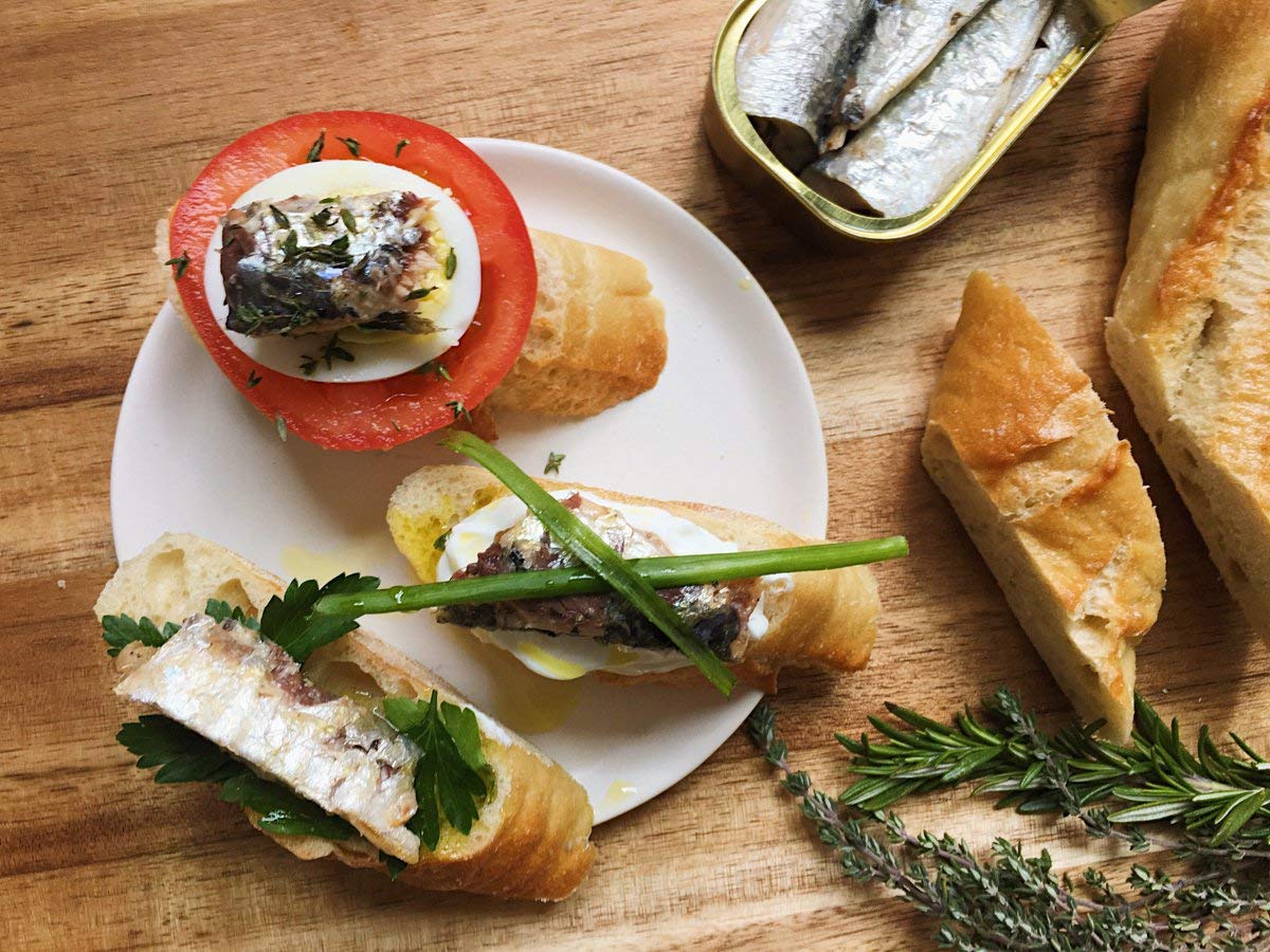 Matiz Sardines Variety Pack, Wild Caught Spanish Waters | 10 Tins | In Olive Oil, Sweet Piquillo Pepper, Spicy Piri Piri Pepper And Lemon Essence