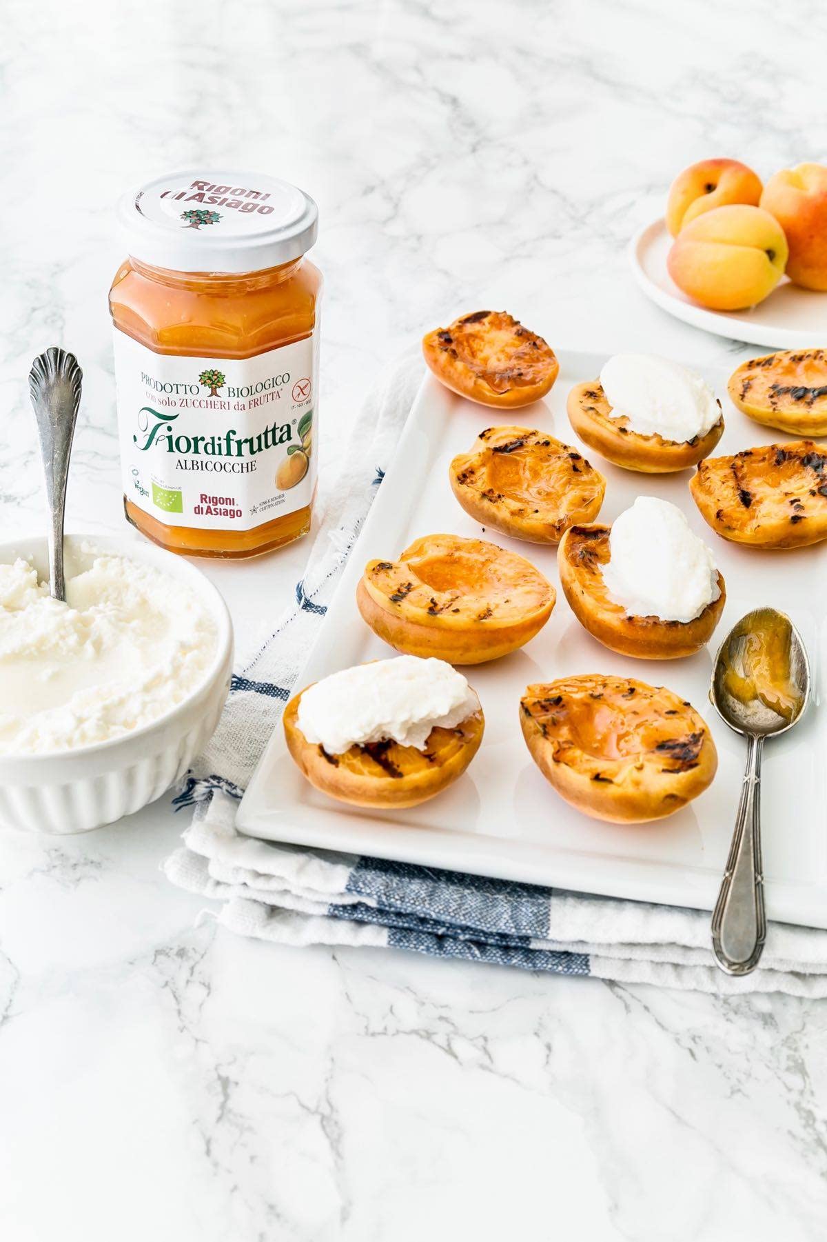Rigoni di Asiago Organic Fruit Spread, Apricot, 8.82 Ounce (Pack of 6), Bronze and White, Model RDA01001