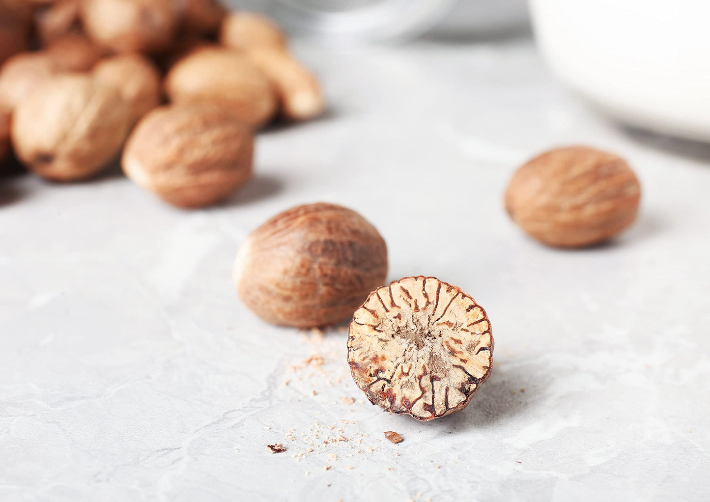 Food To Live Whole Nutmeg, 4 Pounds – Aromatic Spice, Pure. Warm, Nutty Flavor. Rich In Antioxidants, Essential Oils. Perfect For Spice Blends. Pairs Well With Sweet, Savory Dishes, And Hot Beverages
