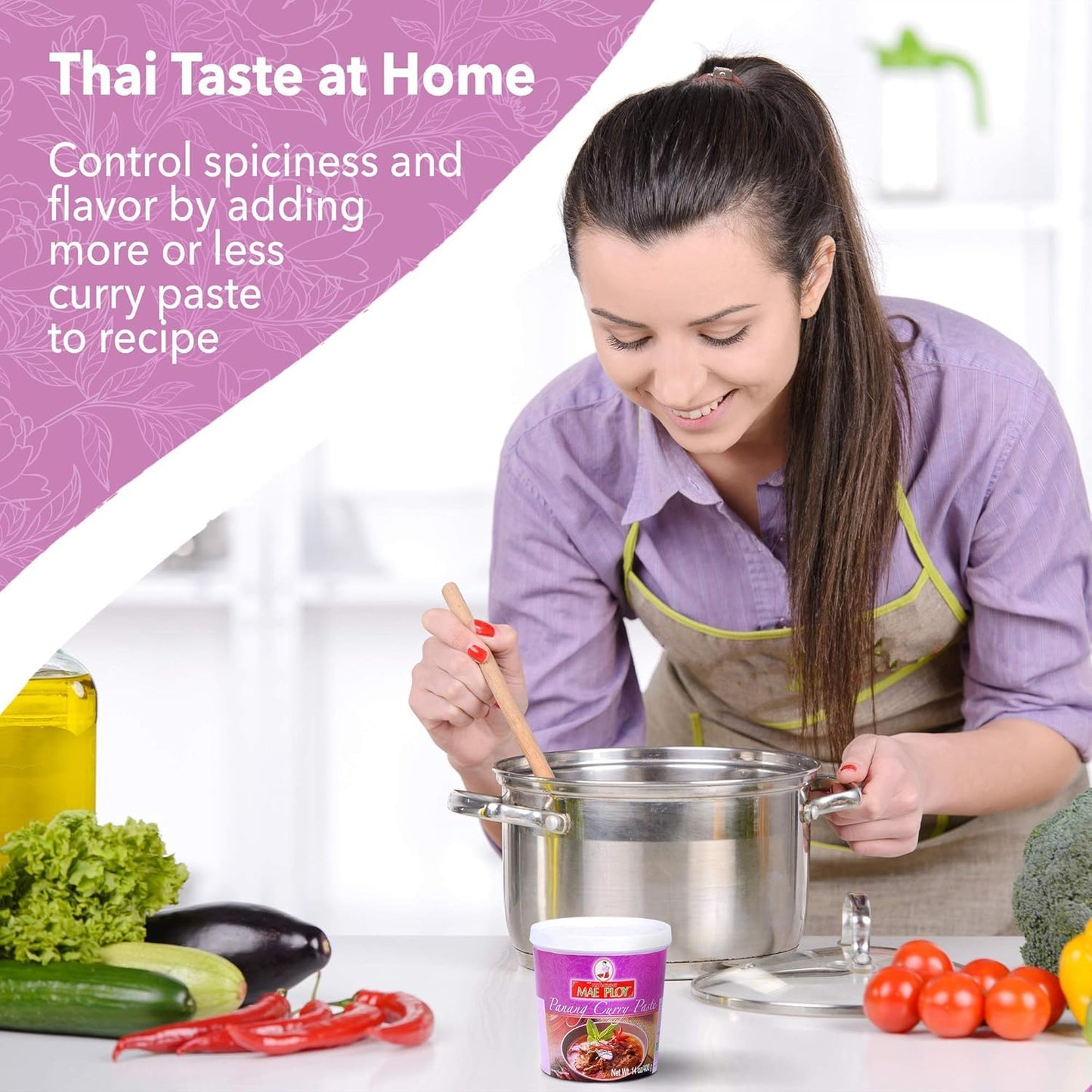 Mae Ploy Panang Curry Paste - Authentic Thai Flavor for Curries & Dishes, Aromatic Herbs & Spices, 14 oz Tub, No MSG