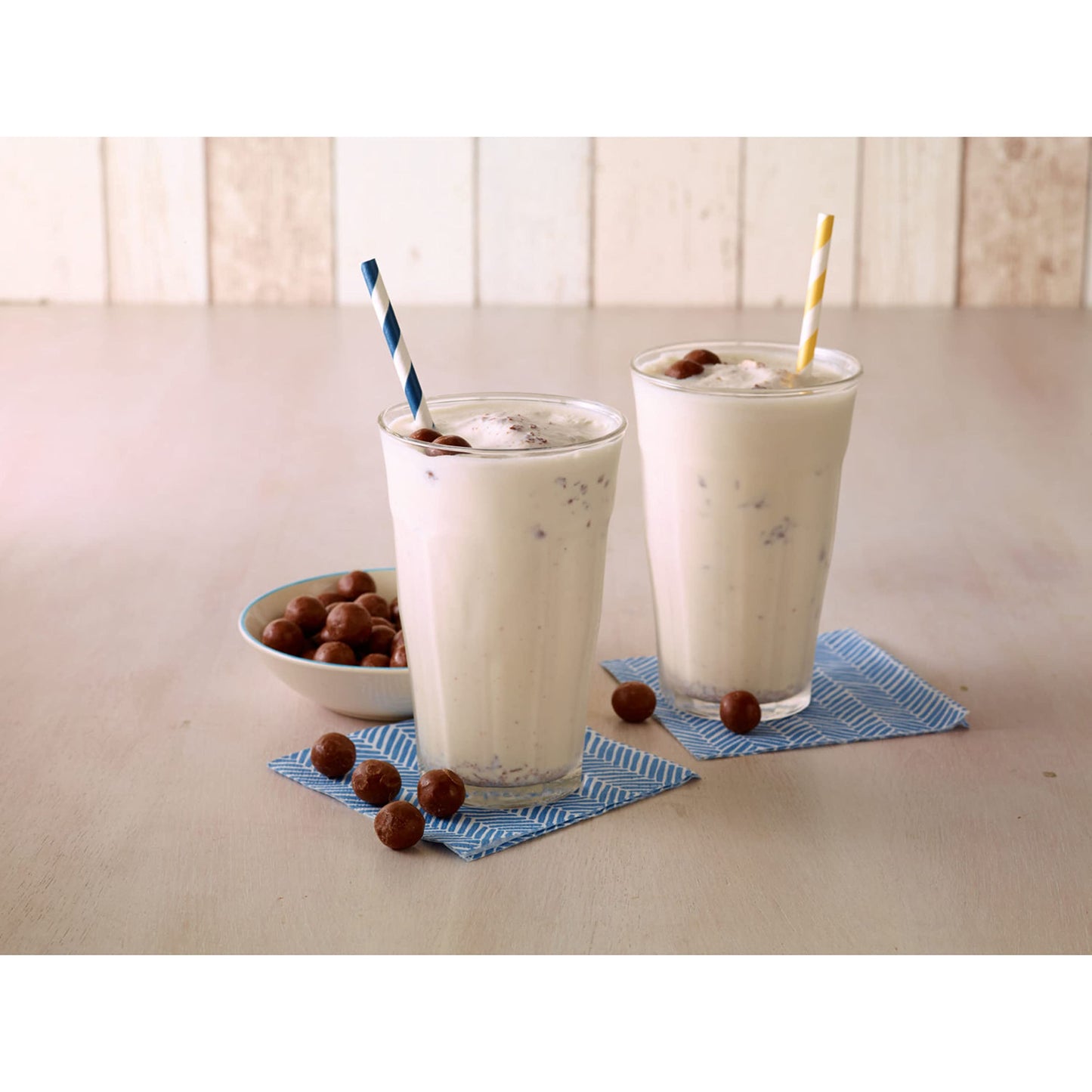 Whoppers Malted Milk Balls Milk Chocolate Pieces, 5 oz., 12/Box (HEC02440)
