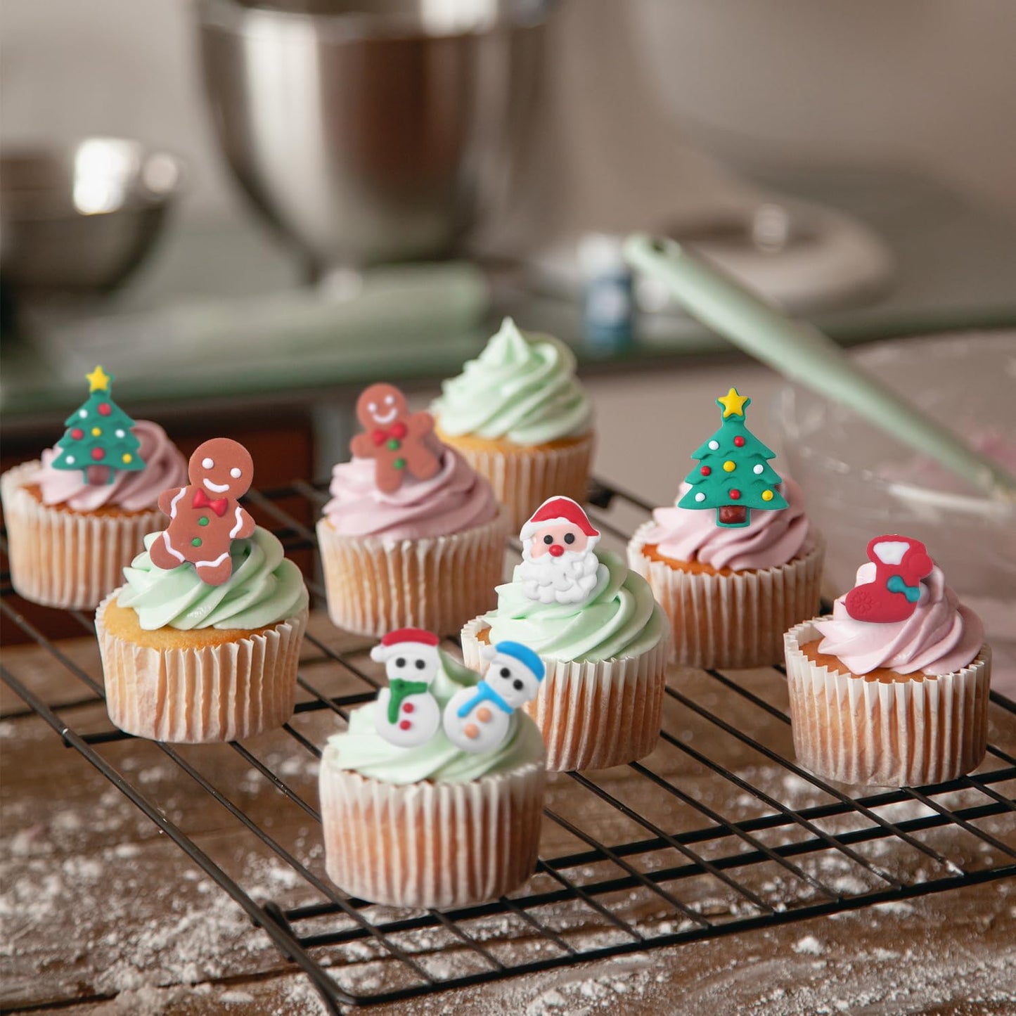 Royal Icing Cake Decorations - Gingerbread Man  Snowman  Santa Claus  Christmas Stocking for Merry Christmas Party (26 Count)