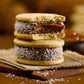 Cachafaz Alfajor Maizena - Cornstarch Cookie with Dulce de Leche & Coconut - 6 Units (76g)