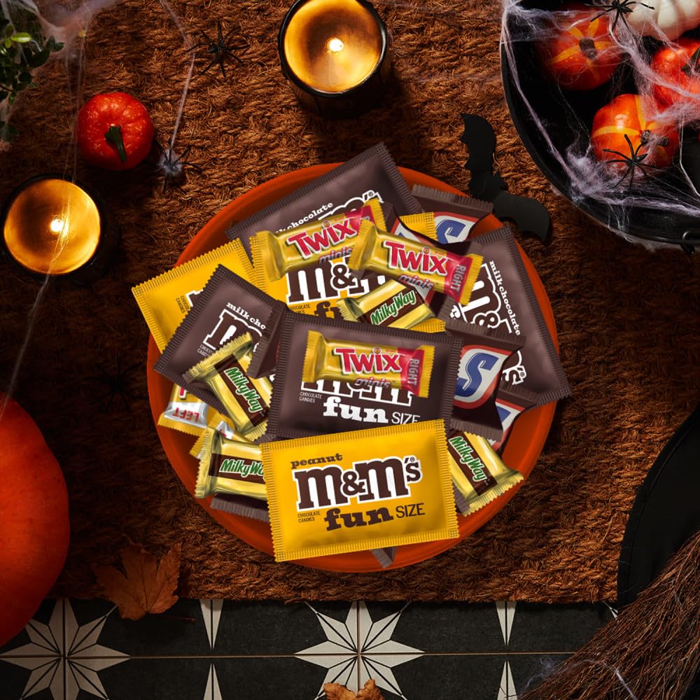 M&M'S Milk Chocolate, M&M'S Peanut, Snickers, Twix & Milky Way Milk Chocolate Fun Size And Minis Individually Wrapped Trick Or Treat Halloween Candy Variety Pack, 120 Ct Bulk Bag