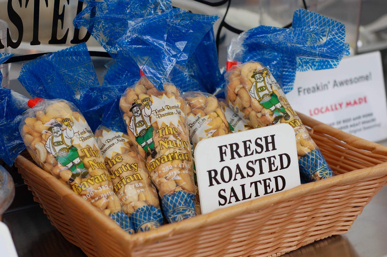 The Nutty Bavarian Cinnamon Glazed Pecans & Lightly Salted Cashews, 4 Cone Pack, Purple & Clear Blue