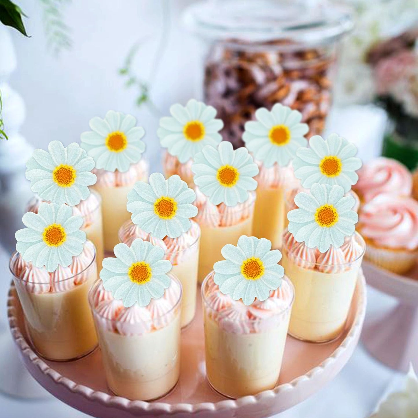 40Pcs Edible Daisy Cupcake Toppers Edible Wafar Paper Spring Bridal Engagement Baby Shower Birthday Party Drink Toppers Annivers