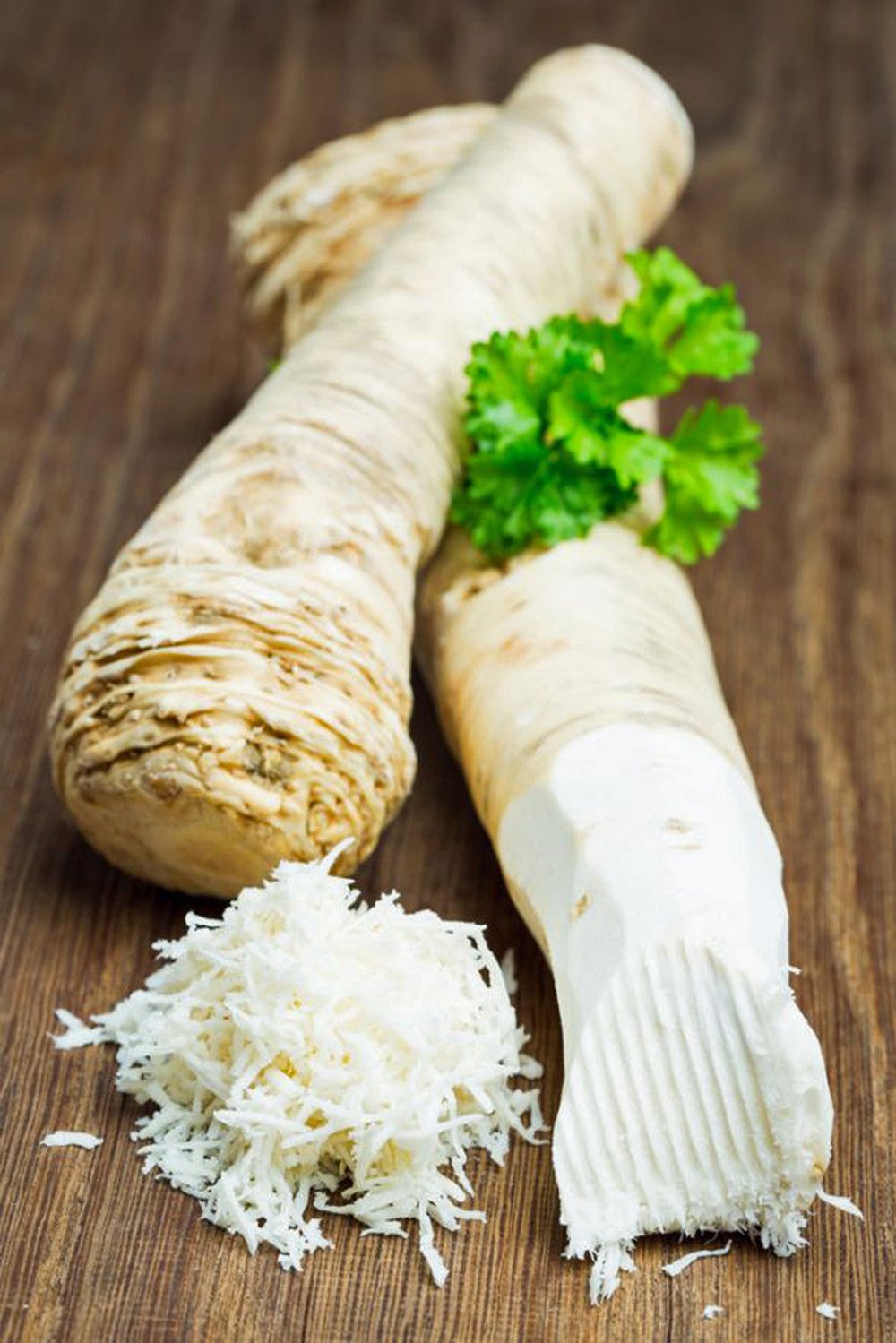 Horseradish Root  1 Pound (Sold by Weight). Great for Planting  Seasoning or Sauces. A taste delight.