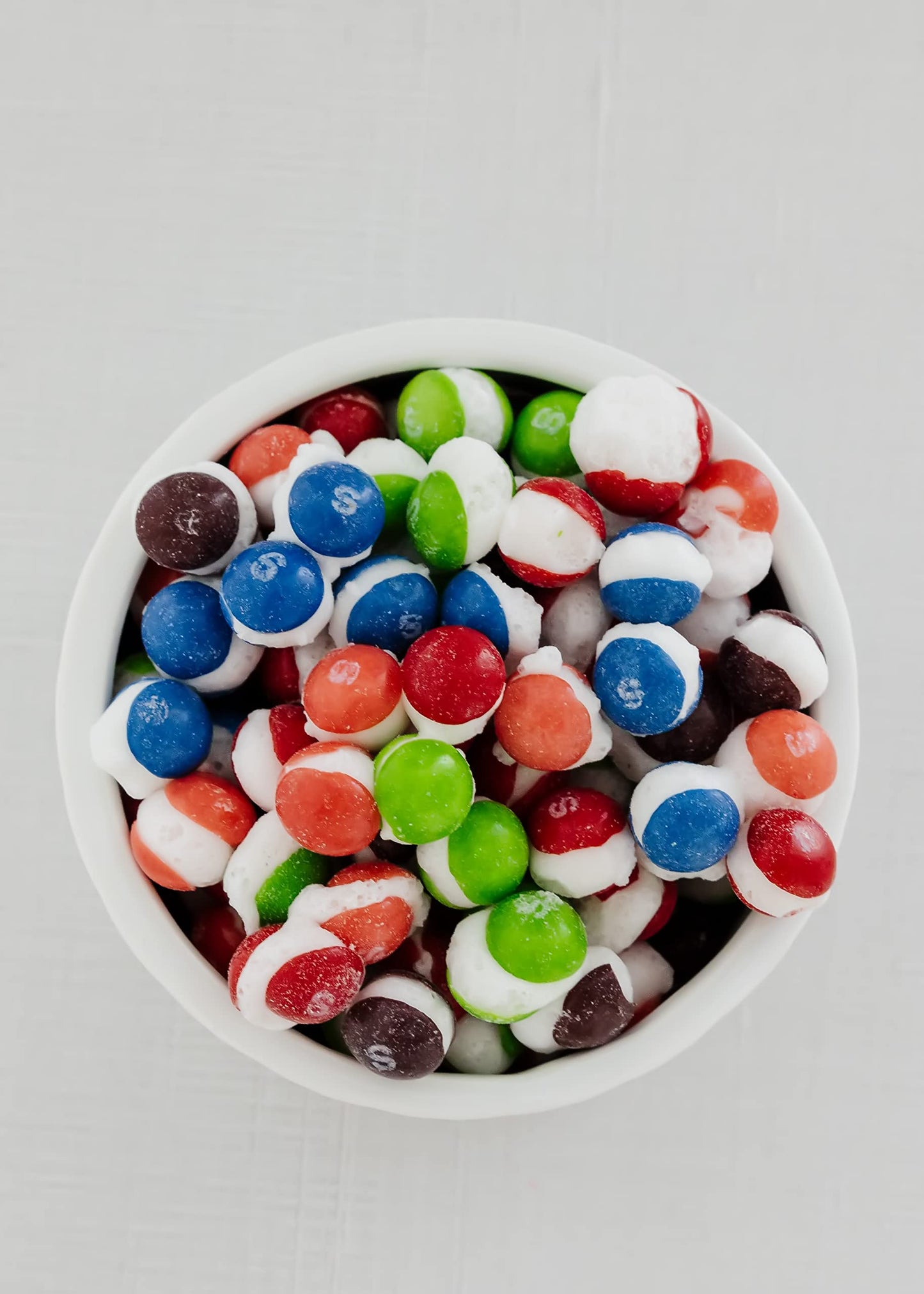 Fruit Crunch Wildberry Freeze-Dried Candy, 16 oz, Assorted Wild Berry Flavors, Large Pouch, Ideal Gift Snack