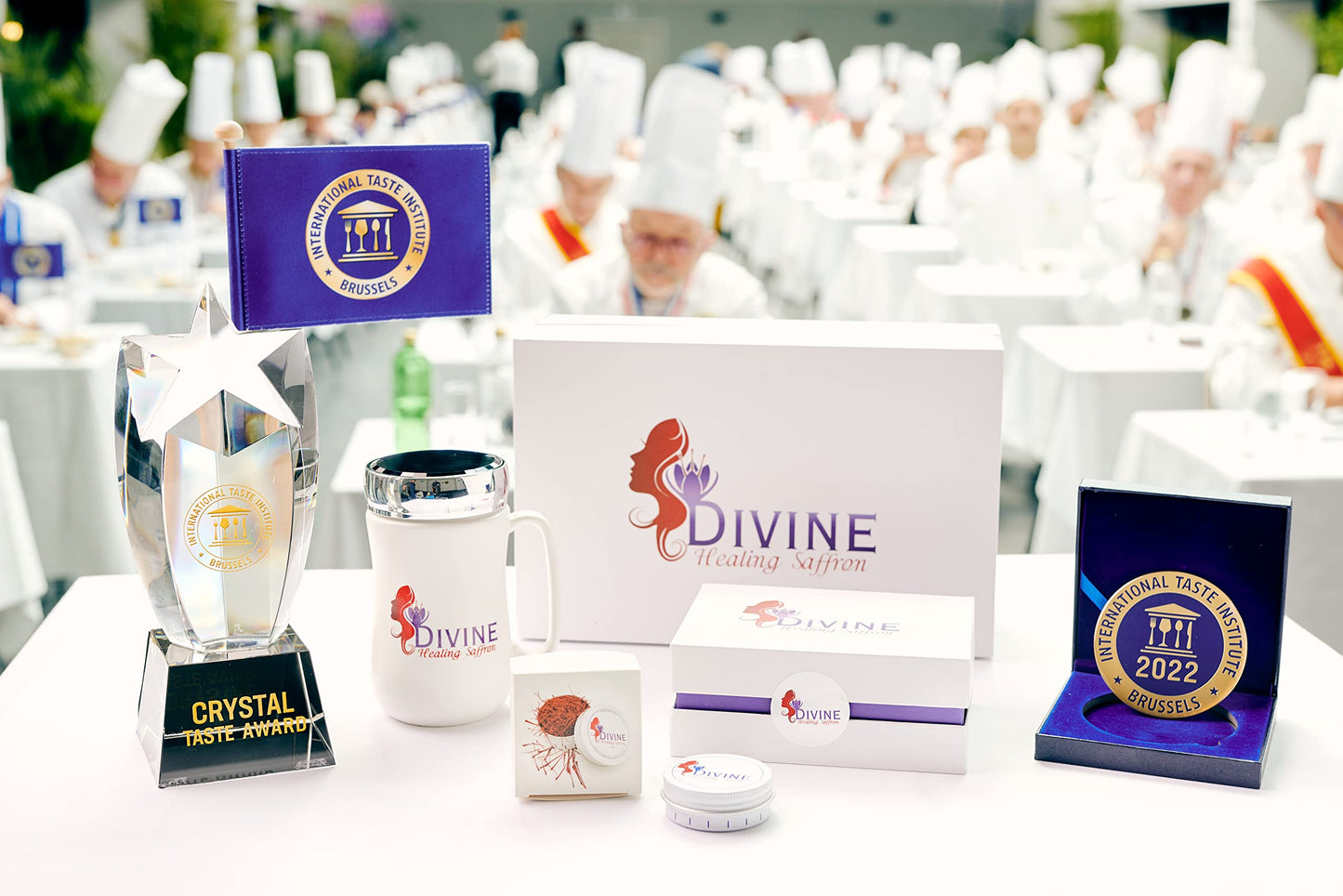Divine Saffron, Superior Taste Awarded Saffron In Gift Box With Green Tea 11 Gm